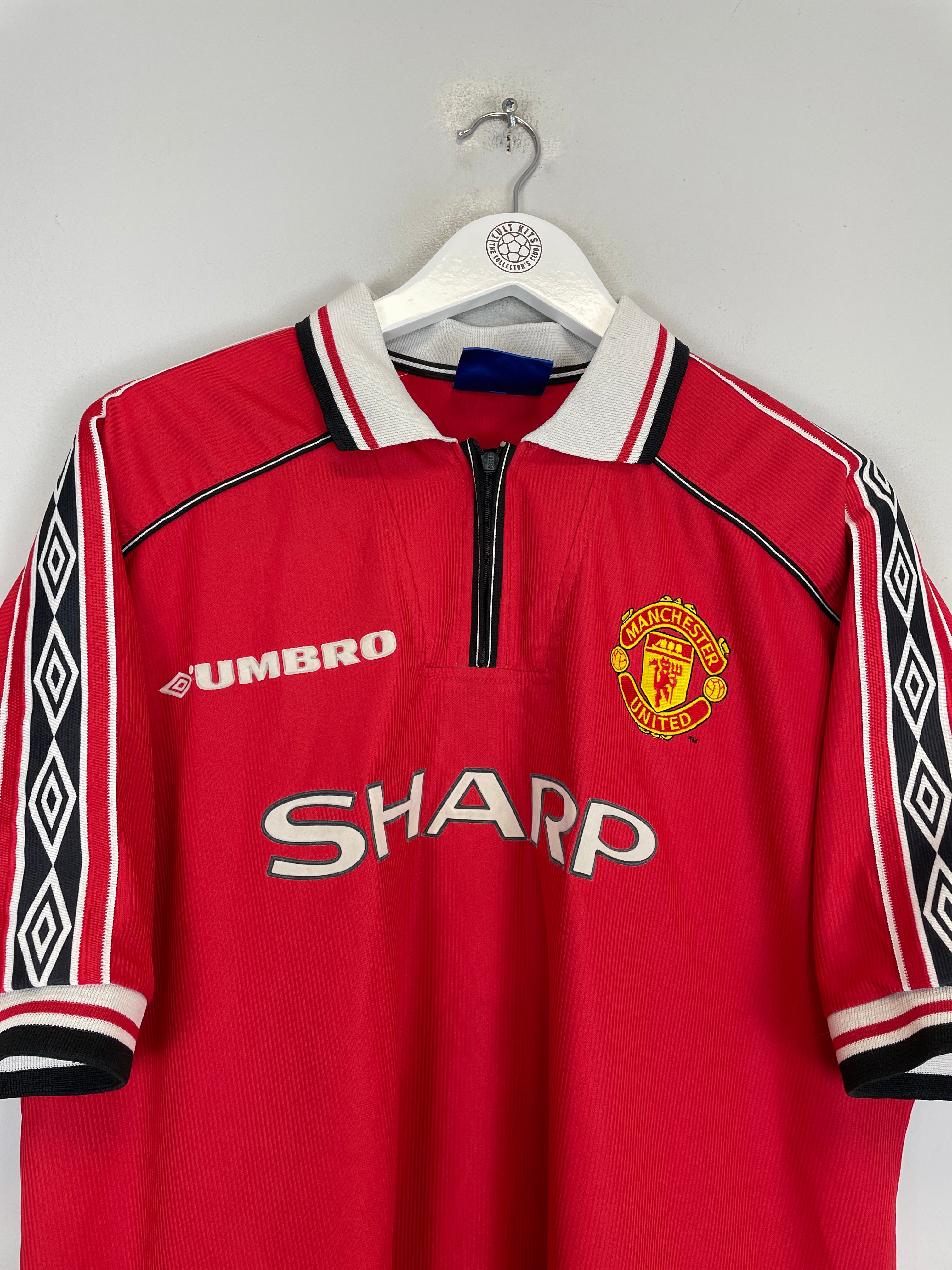 Shop 1998/00 MANCHESTER UNITED BECKHAM #7 HOME SHIRT (XL) UMBRO, classic football shirts, vintage football shirts & retro soccer jerseys at Cult Kits