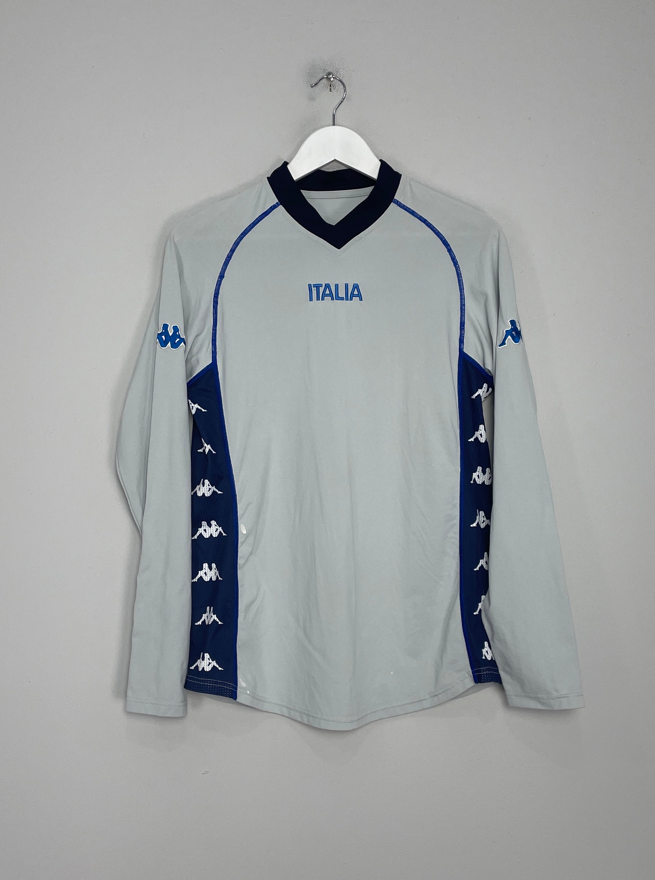 Shop 1999/00 ITALY TRAINING SHIRT (L) KAPPA, classic football shirts, vintage football shirts & retro soccer jerseys at Cult Kits