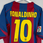 Shop 2004/05 BARCELONA RONALDINHO #10 HOME SHIRT (XL) NIKE, classic football shirts, vintage football shirts & retro soccer jerseys at Cult Kits