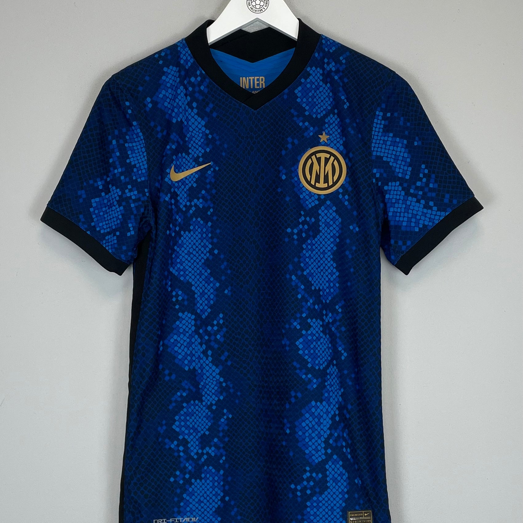 Shop 2021/22 INTER MILAN *AUTHENTIC* HOME SHIRT (S) NIKE, classic football shirts, vintage football shirts & retro soccer jerseys at Cult Kits