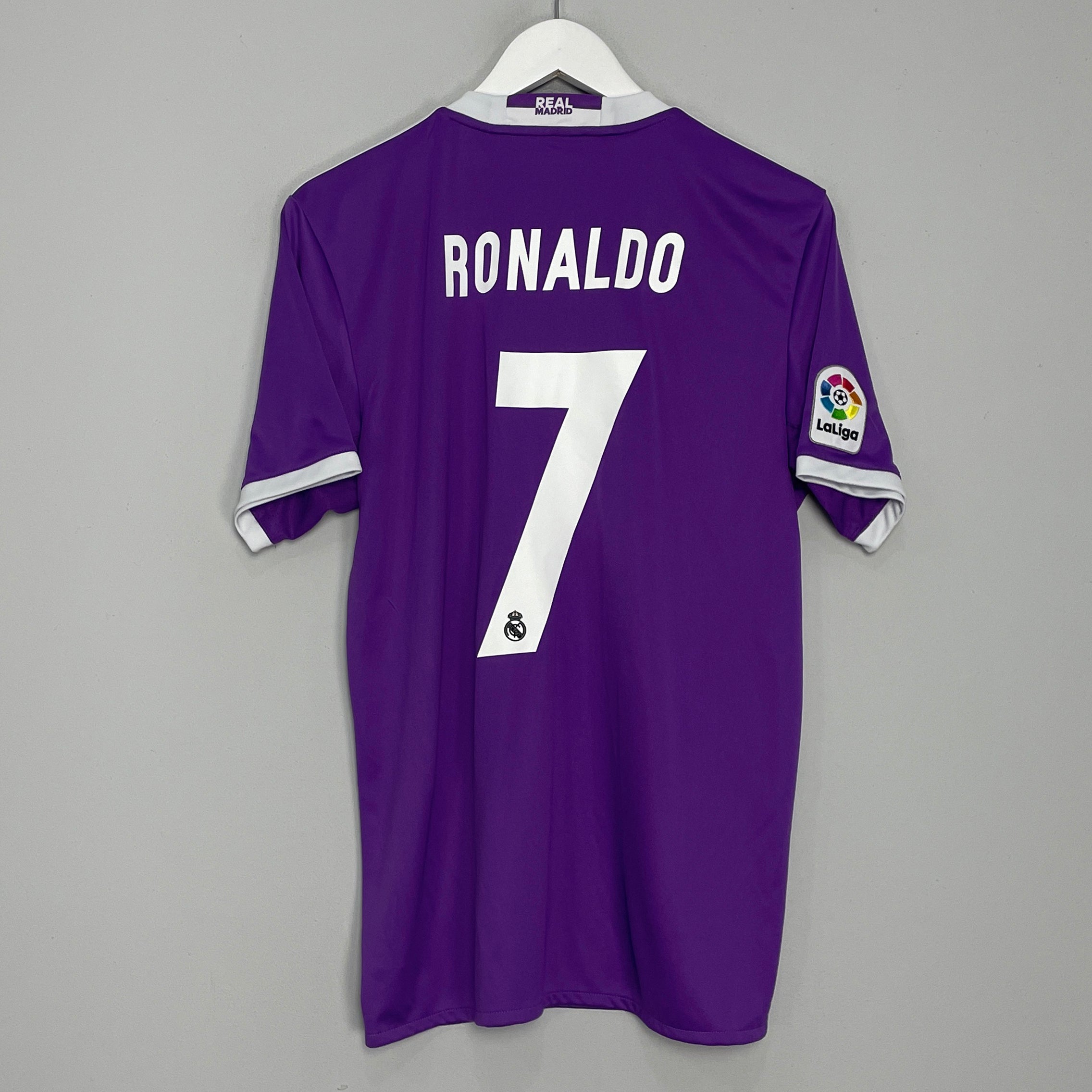 Shop 2016/17 REAL MADRID RONALDO #7 AWAY SHIRT (M) ADIDAS, classic football shirts, vintage football shirts & retro soccer jerseys at Cult Kits