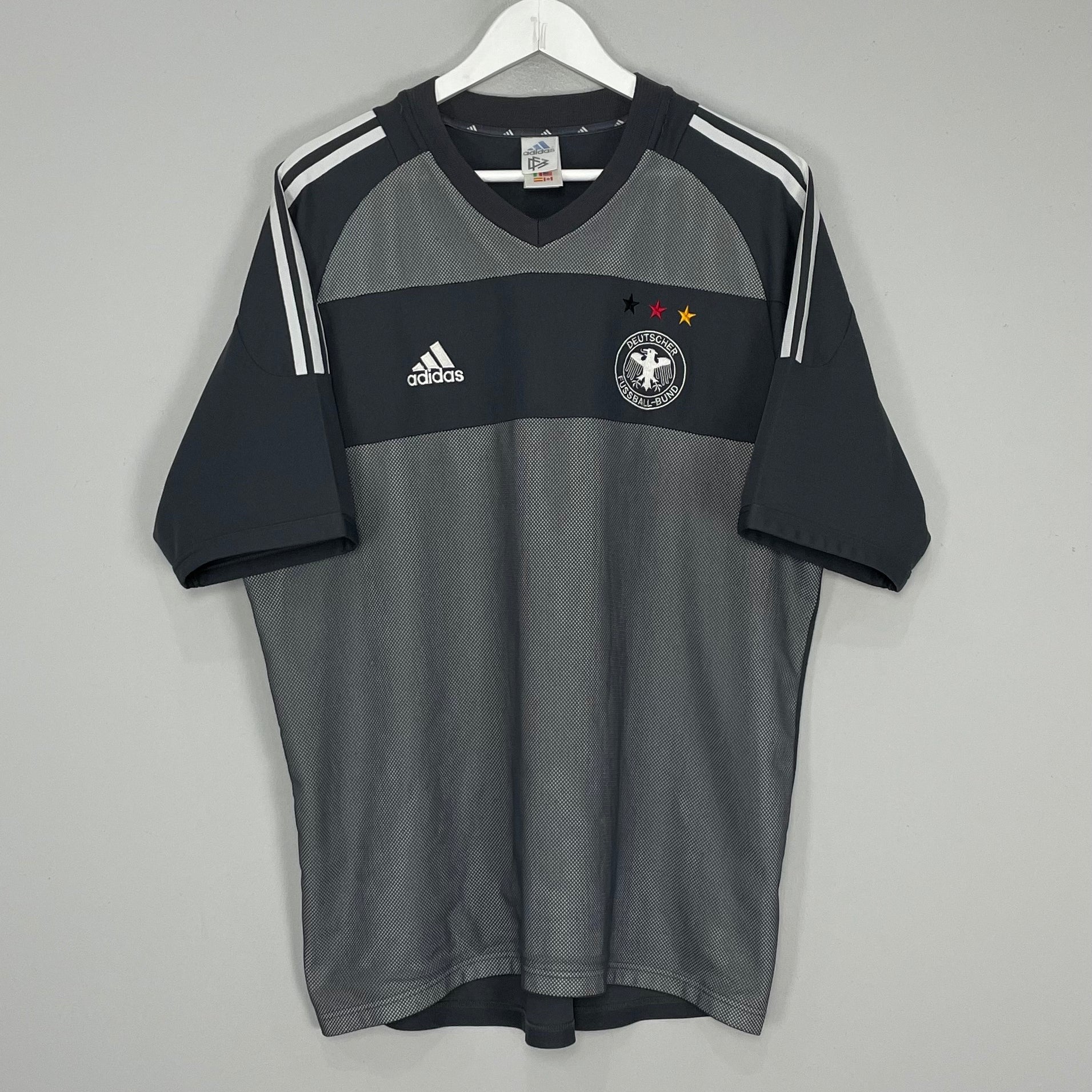 Shop 2002/03 GERMANY AWAY SHIRT (L) ADIDAS, classic football shirts, vintage football shirts & retro soccer jerseys at Cult Kits