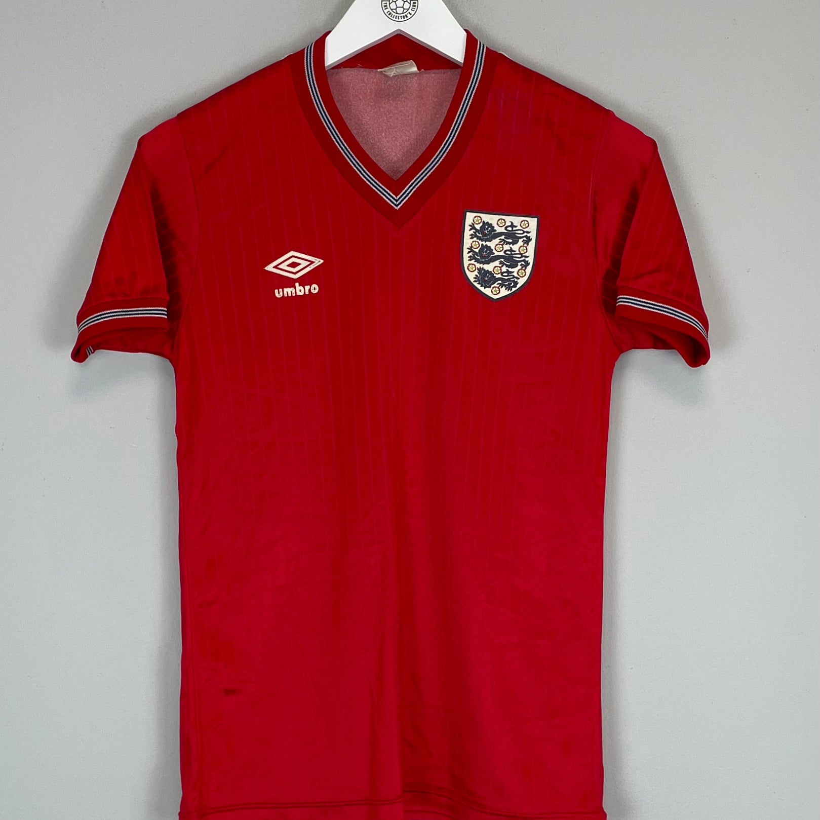 Shop 1984/87 ENGLAND AWAY SHIRT (S) UMBRO, classic football shirts, vintage football shirts & retro soccer jerseys at Cult Kits