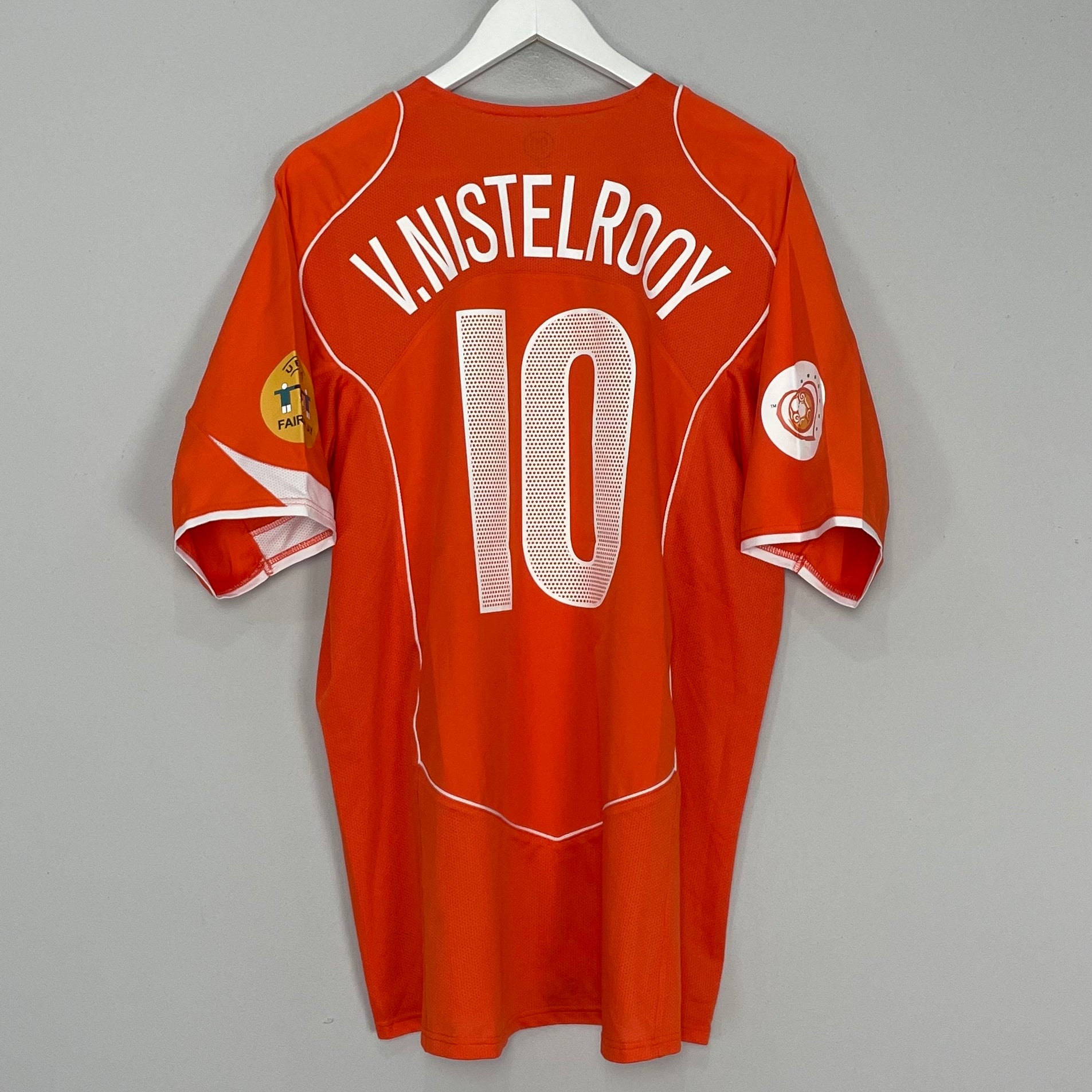 Shop 2004/06 NETHERLANDS V.NISTELROOY #10 HOME SHIRT (XL) NIKE, classic football shirts, vintage football shirts & retro soccer jerseys at Cult Kits