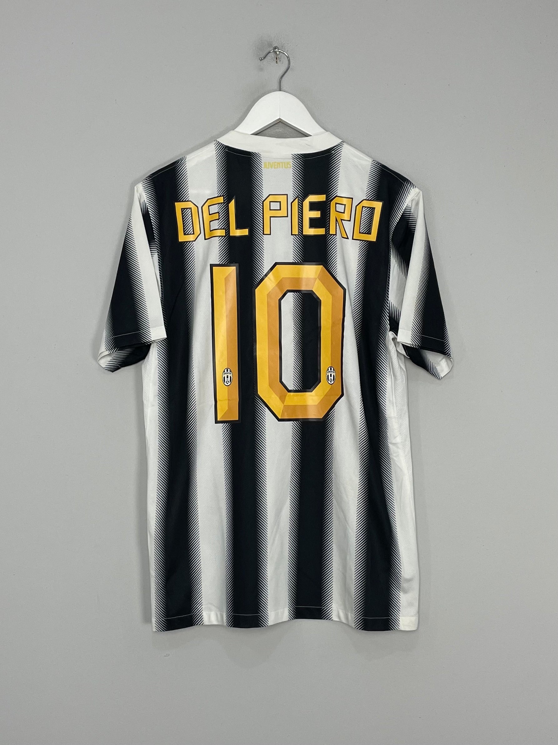 Shop 2011/12 JUVENTUS DEL PIERO #10 HOME SHIRT (M) NIKE, classic football shirts, vintage football shirts & retro soccer jerseys at Cult Kits
