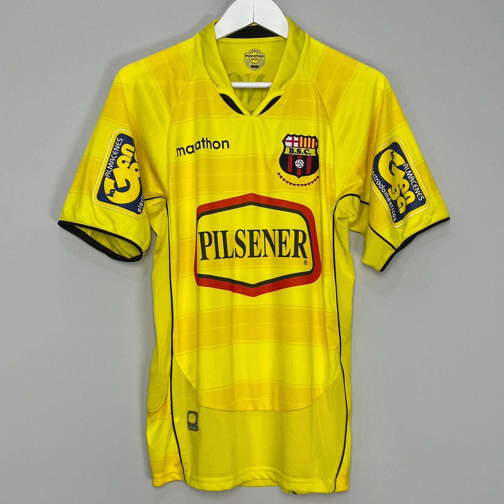 Shop 2006/07 BARCELONA SC HOME SHIRT (L) MARATHON, classic football shirts, vintage football shirts & retro soccer jerseys at Cult Kits