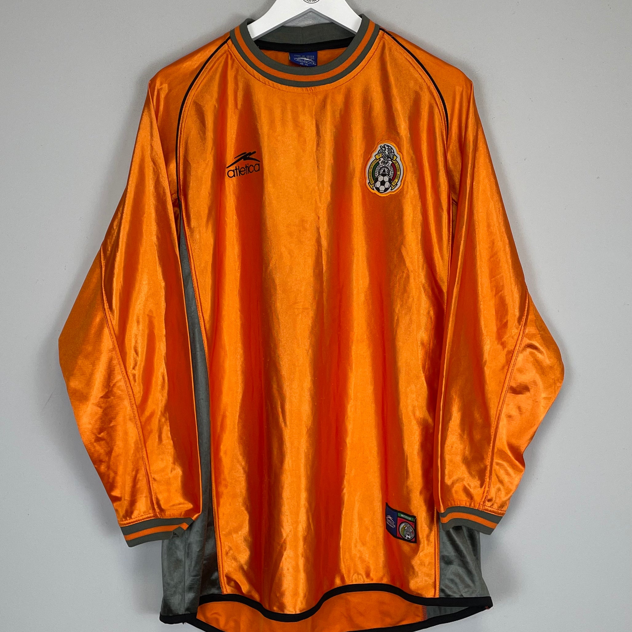 Shop 2001/02 MEXICO #17 GK SHIRT (XL) ATLETICA, classic football shirts, vintage football shirts & retro soccer jerseys at Cult Kits