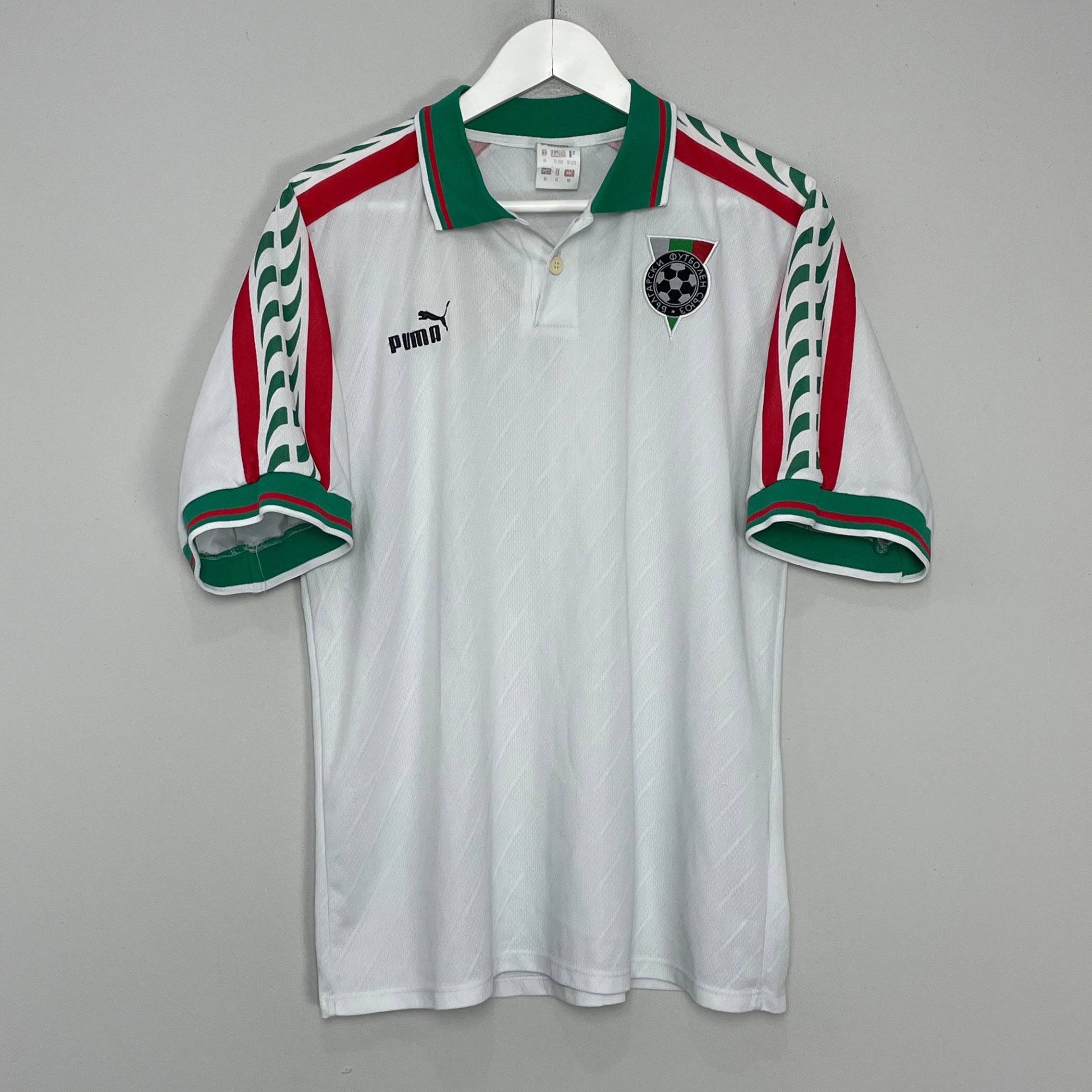 Shop 1996/97 BULGARIA HOME SHIRT (M) PUMA, classic football shirts, vintage football shirts & retro soccer jerseys at Cult Kits