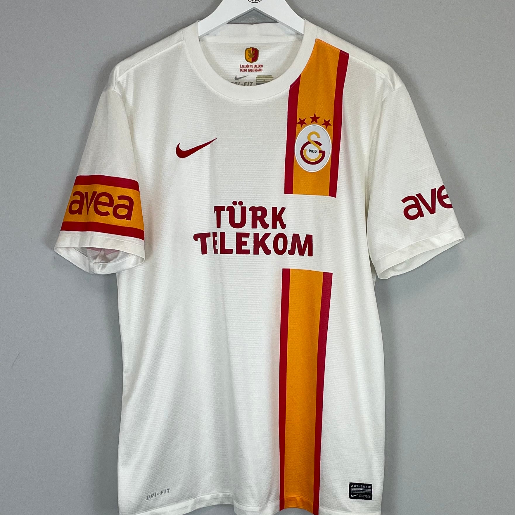 Shop 2012/13 GALATASARAY AWAY SHIRT (L) NIKE, classic football shirts, vintage football shirts & retro soccer jerseys at Cult Kits