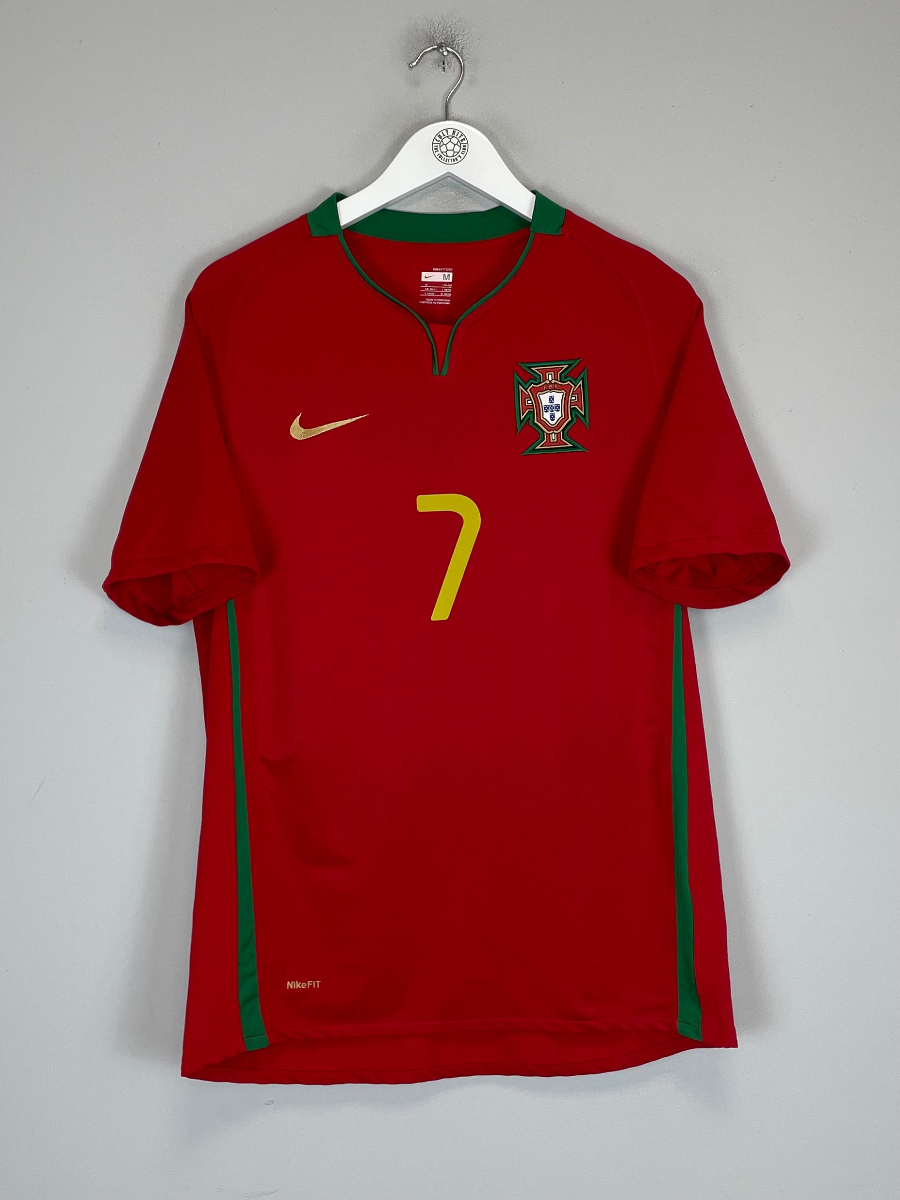 Shop 2008/10 PORTUGAL RONALDO #7 HOME SHIRT (M) NIKE, classic football shirts, vintage football shirts & retro soccer jerseys at Cult Kits