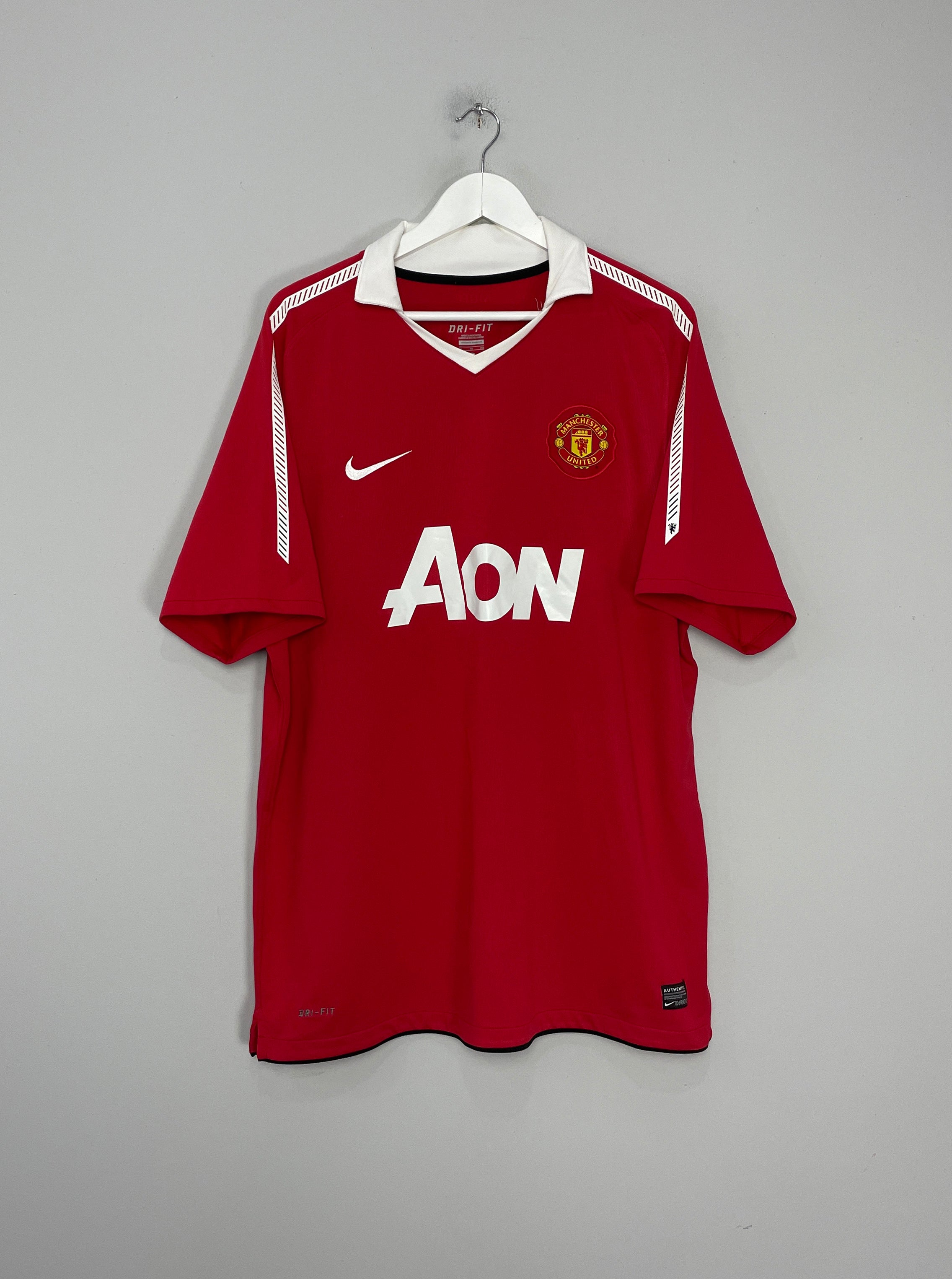 Shop 2010/11 MANCHESTER UNITED VIDIC #15 HOME SHIRT (XL) NIKE, classic football shirts, vintage football shirts & retro soccer jerseys at Cult Kits