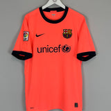 Shop 2009/10 BARCELONA INIESTA #8 AWAY SHIRT (L) NIKE, classic football shirts, vintage football shirts & retro soccer jerseys at Cult Kits