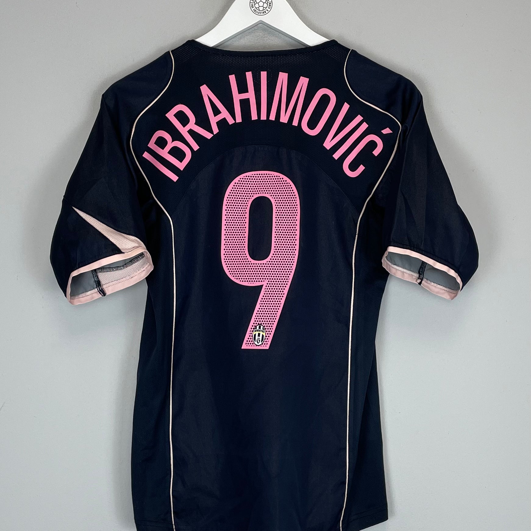 2004/05 JUVENTUS IBRAHIMOVIC #9 AWAY SHIRT (S) NIKE – Cult Kits