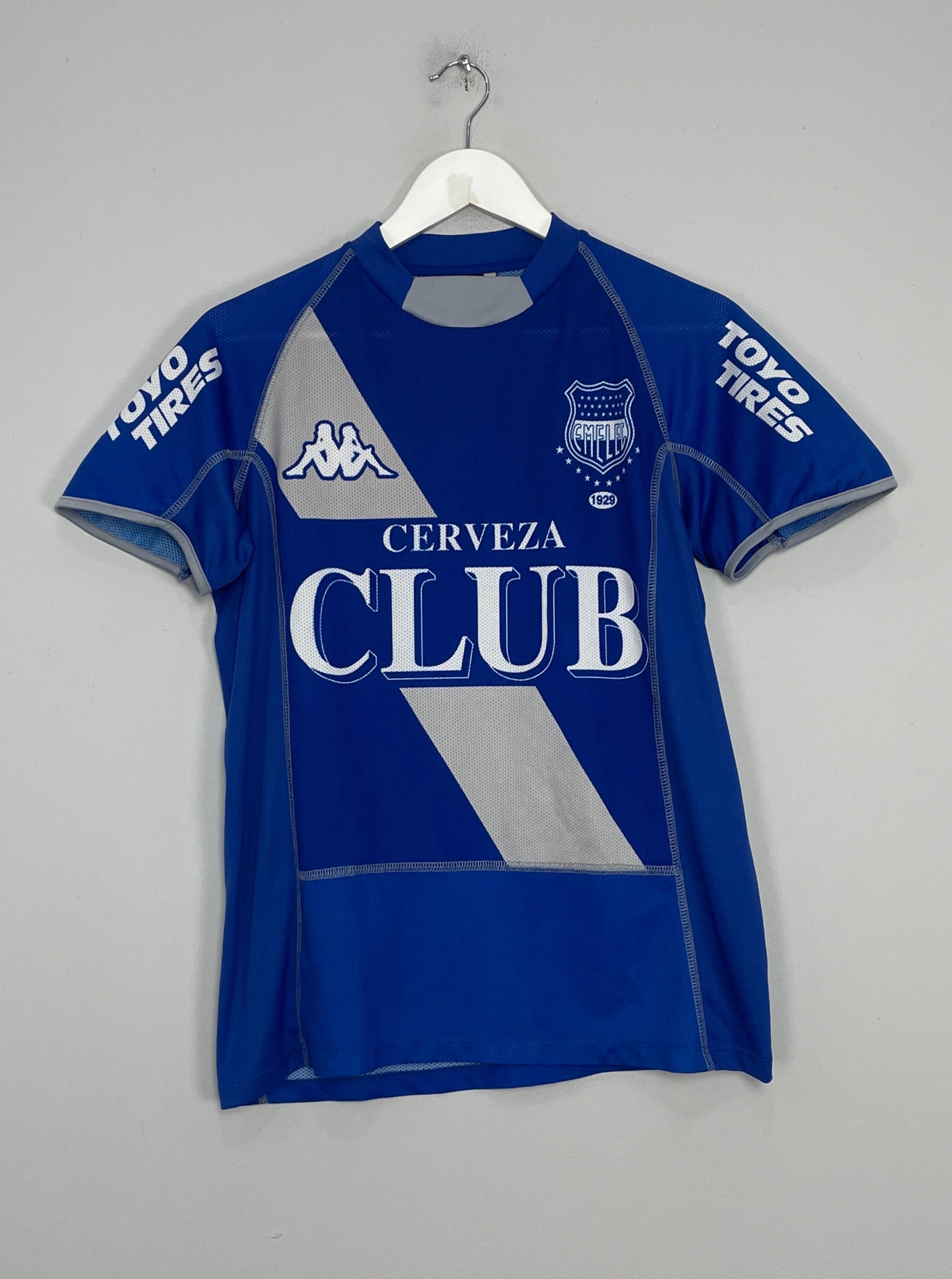 Image of the Emelec shirt from the 2005/06 season