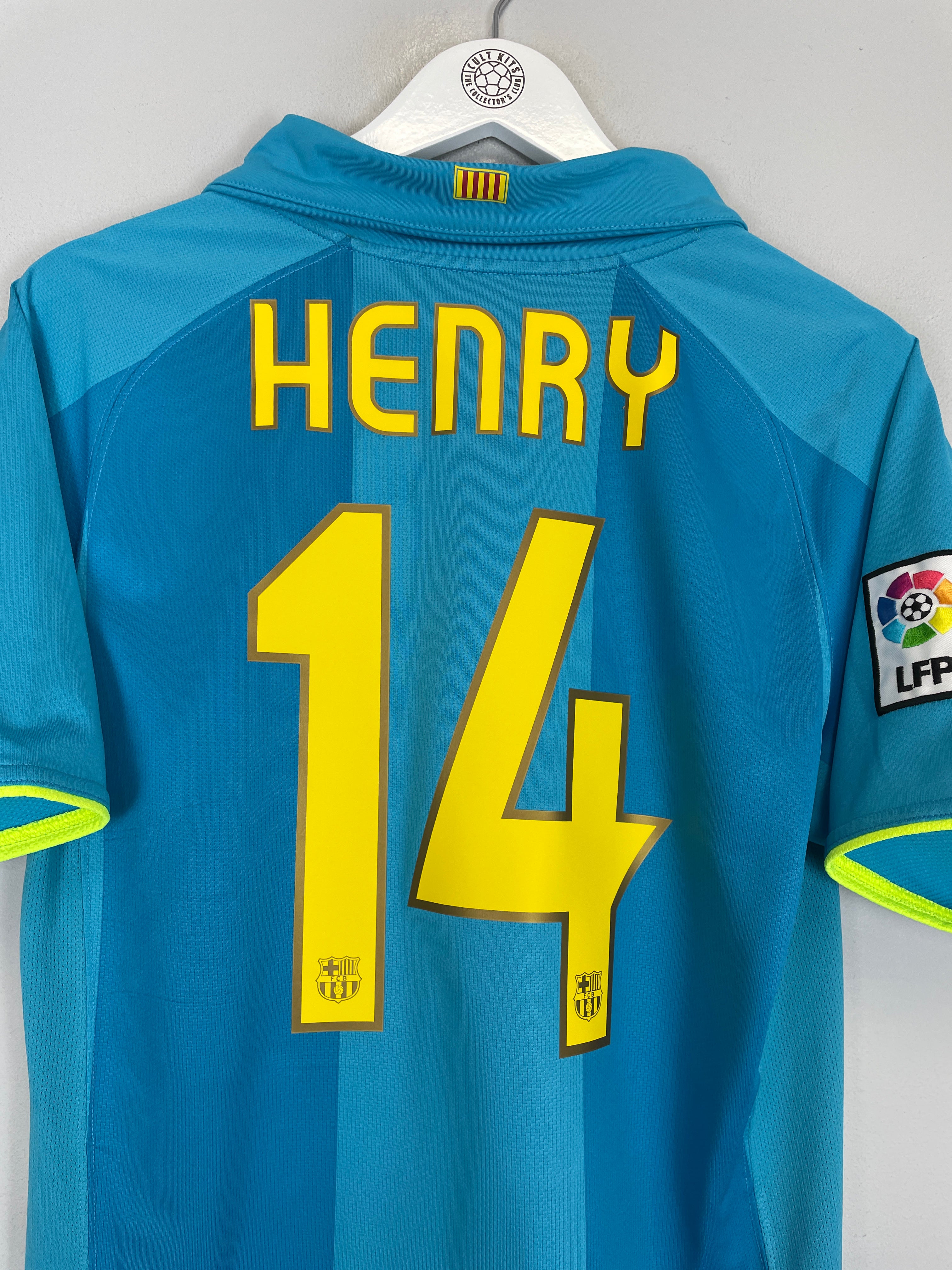 Shop 2007/08 BARCELONA HENRY #14 AWAY SHIRT (S) NIKE, classic football shirts, vintage football shirts & retro soccer jerseys at Cult Kits