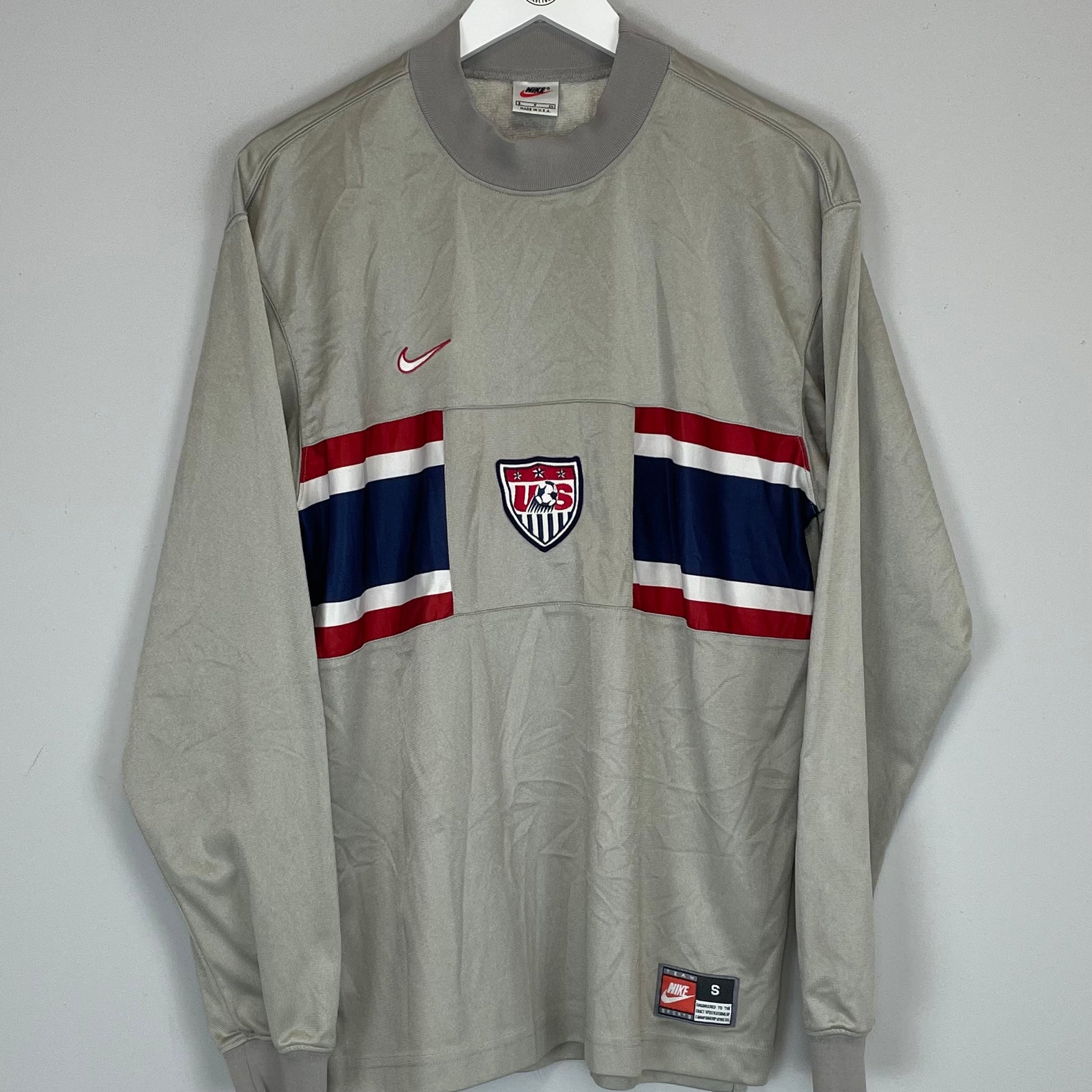 Shop 1995/98 USA GK SHIRT (S) NIKE, classic football shirts, vintage football shirts & retro soccer jerseys at Cult Kits