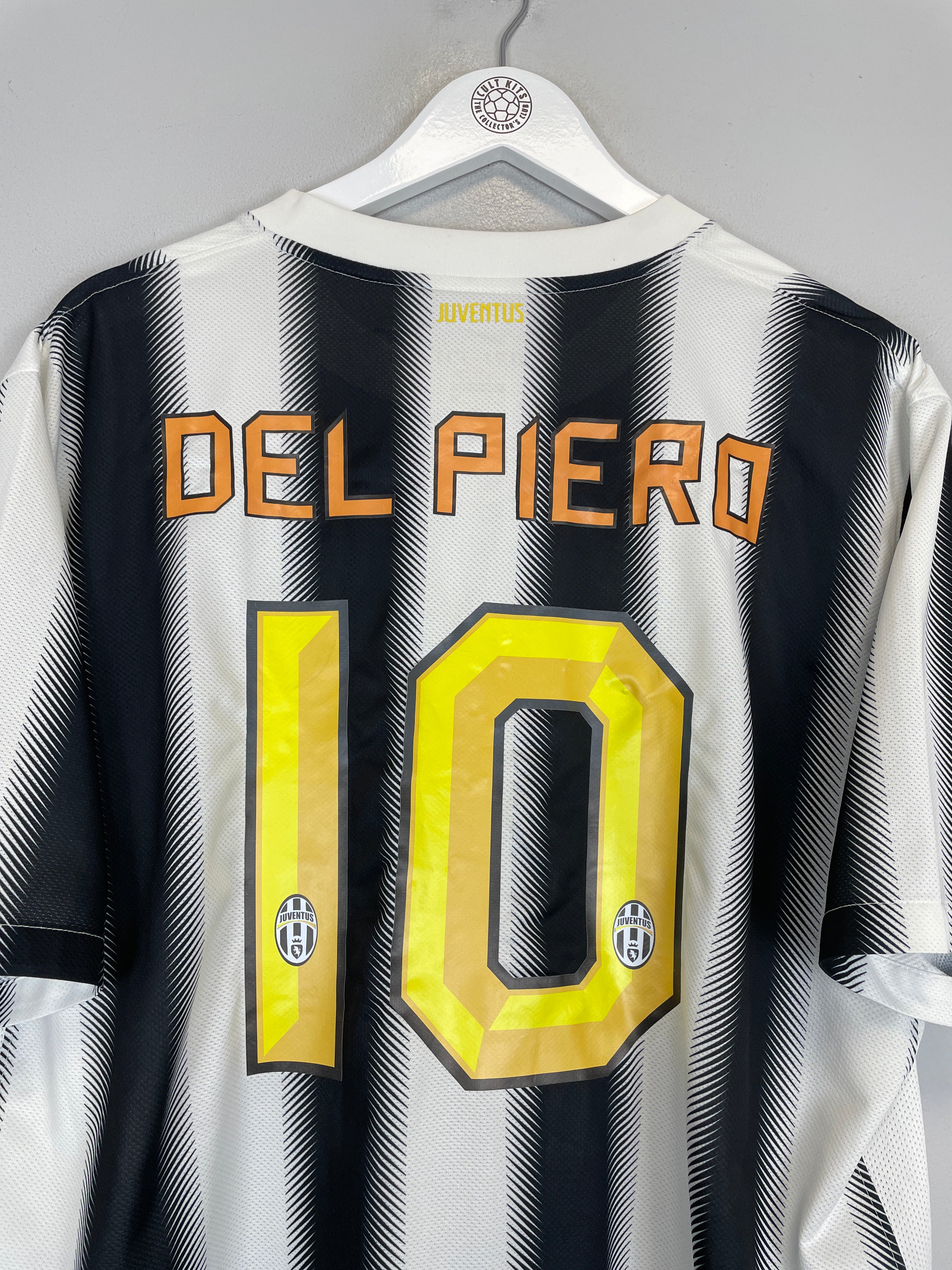 Shop 2011/12 JUVENTUS DEL PIERO #10 HOME SHIRT (XL) NIKE, classic football shirts, vintage football shirts & retro soccer jerseys at Cult Kits