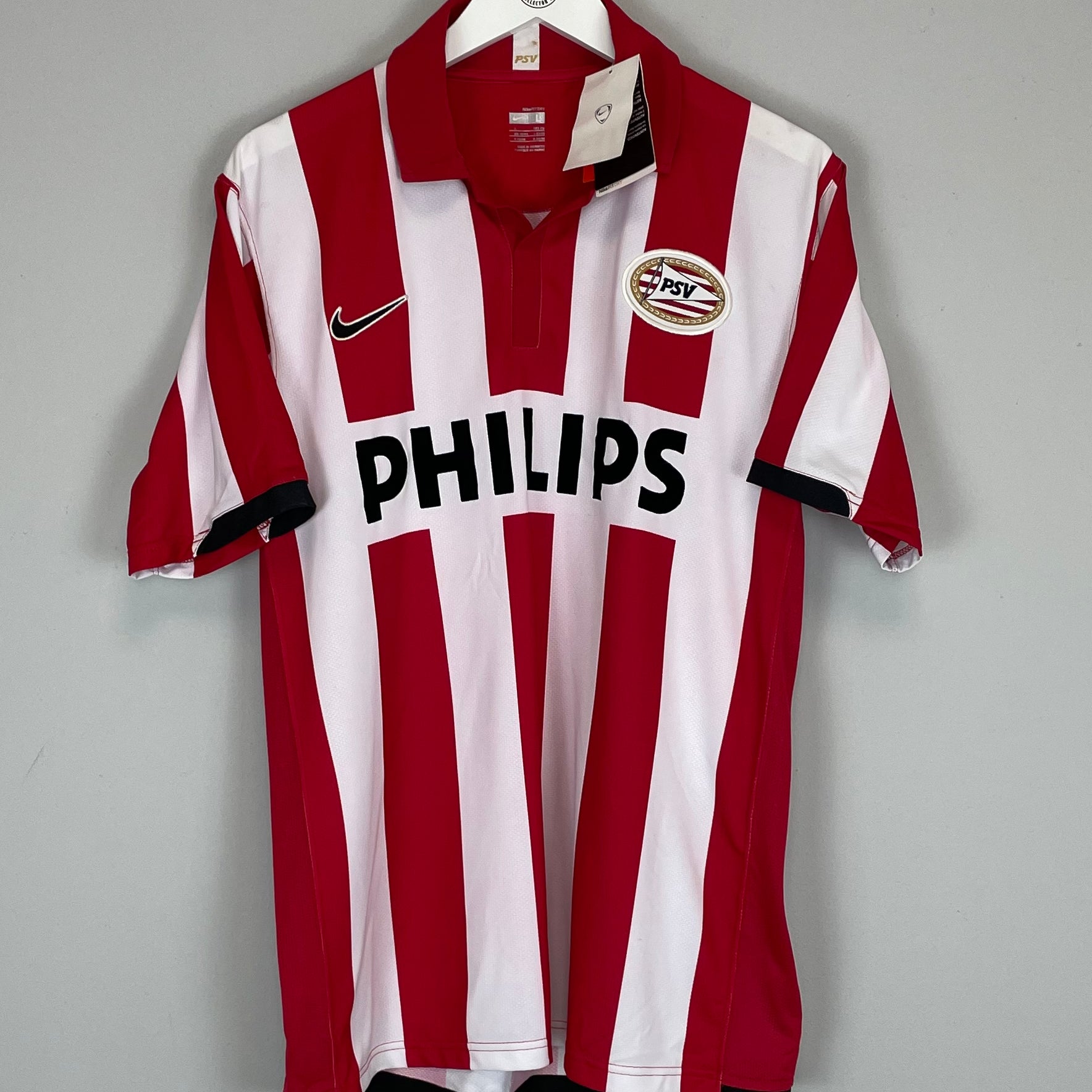 Shop 2006/08 PSV *BNWT* HOME SHIRT (L) NIKE, classic football shirts, vintage football shirts & retro soccer jerseys at Cult Kits