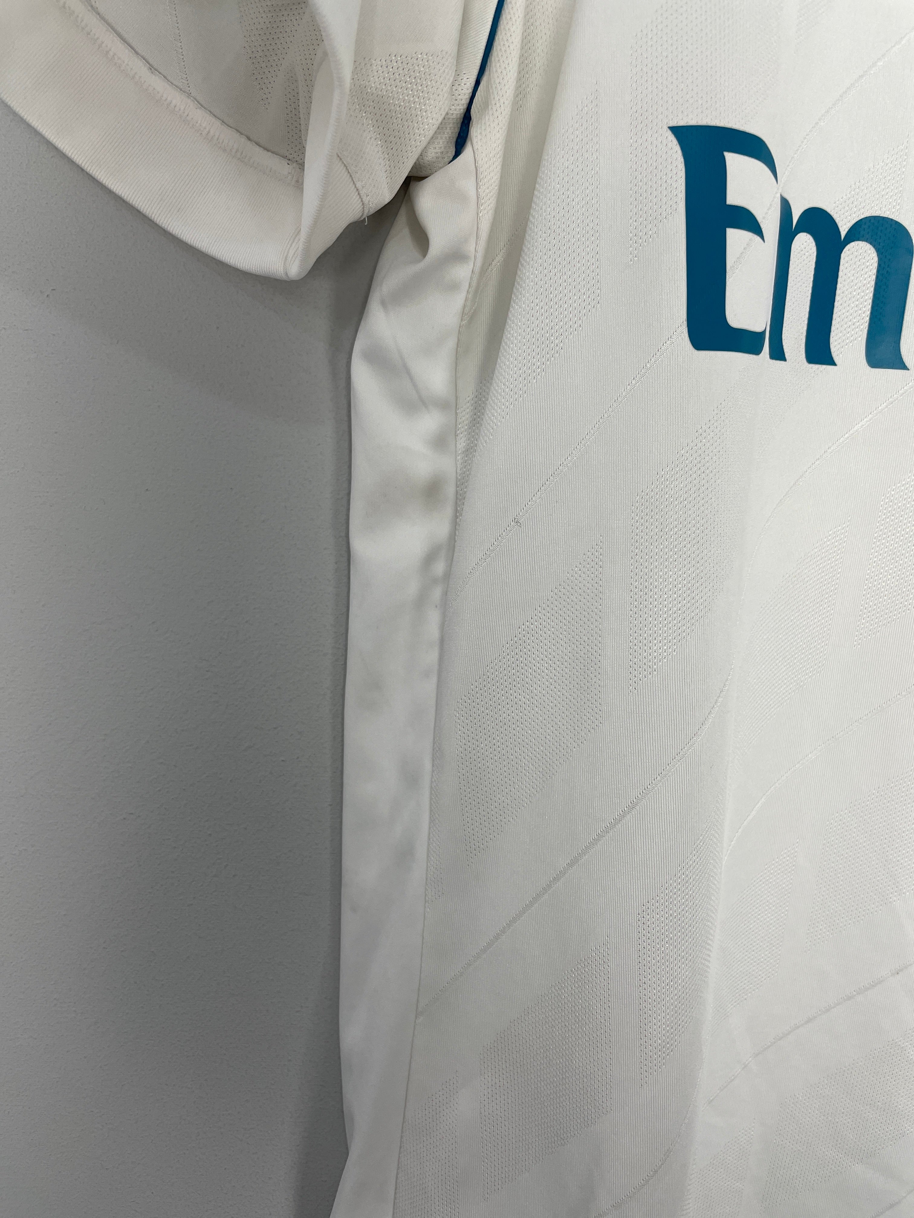 Shop 2017/18 REAL MADRID ISCO #22 HOME SHIRT (M) ADIDAS, classic football shirts, vintage football shirts & retro soccer jerseys at Cult Kits