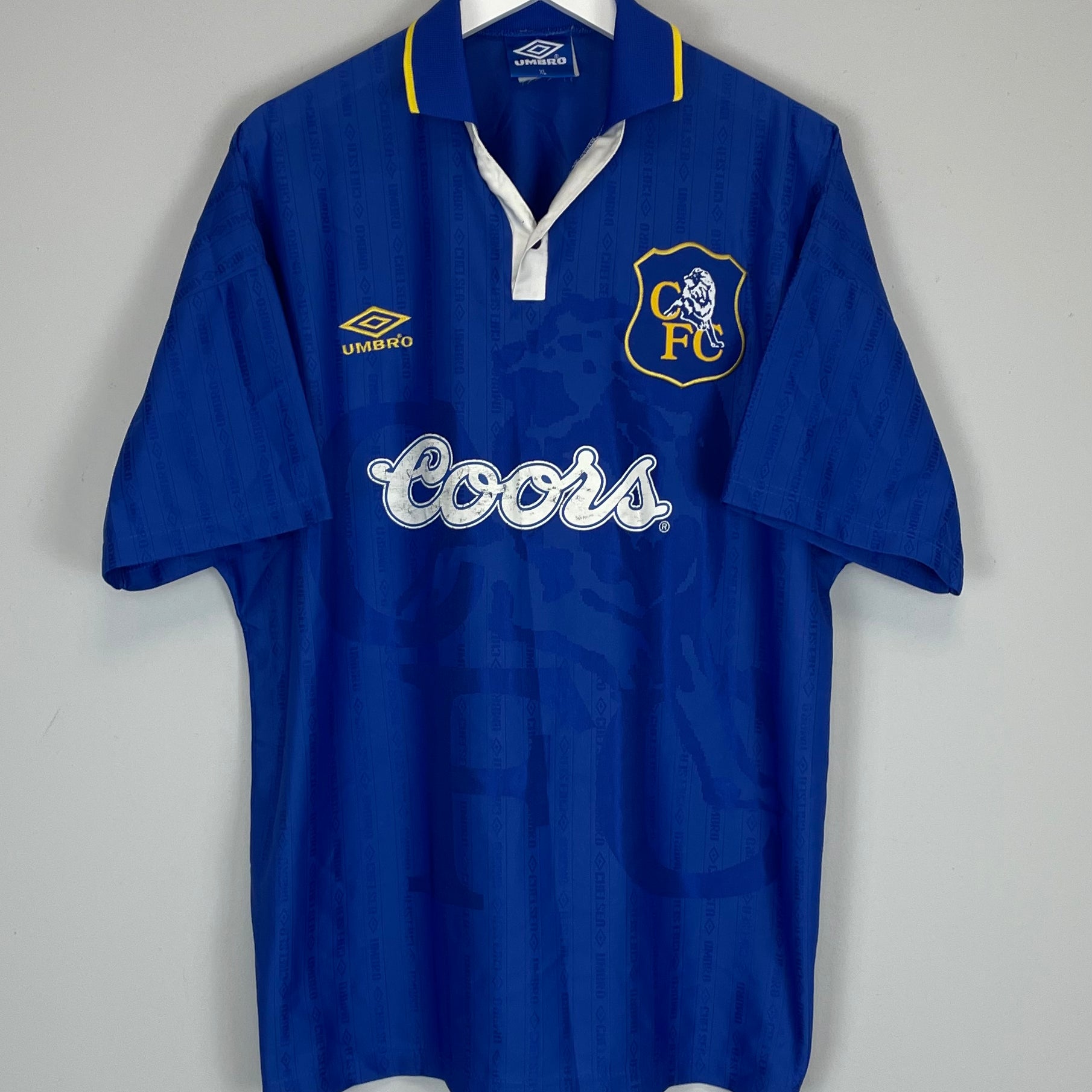 Shop 1995/97 CHELSEA HOME SHIRT (XL) UMBRO, classic football shirts, vintage football shirts & retro soccer jerseys at Cult Kits