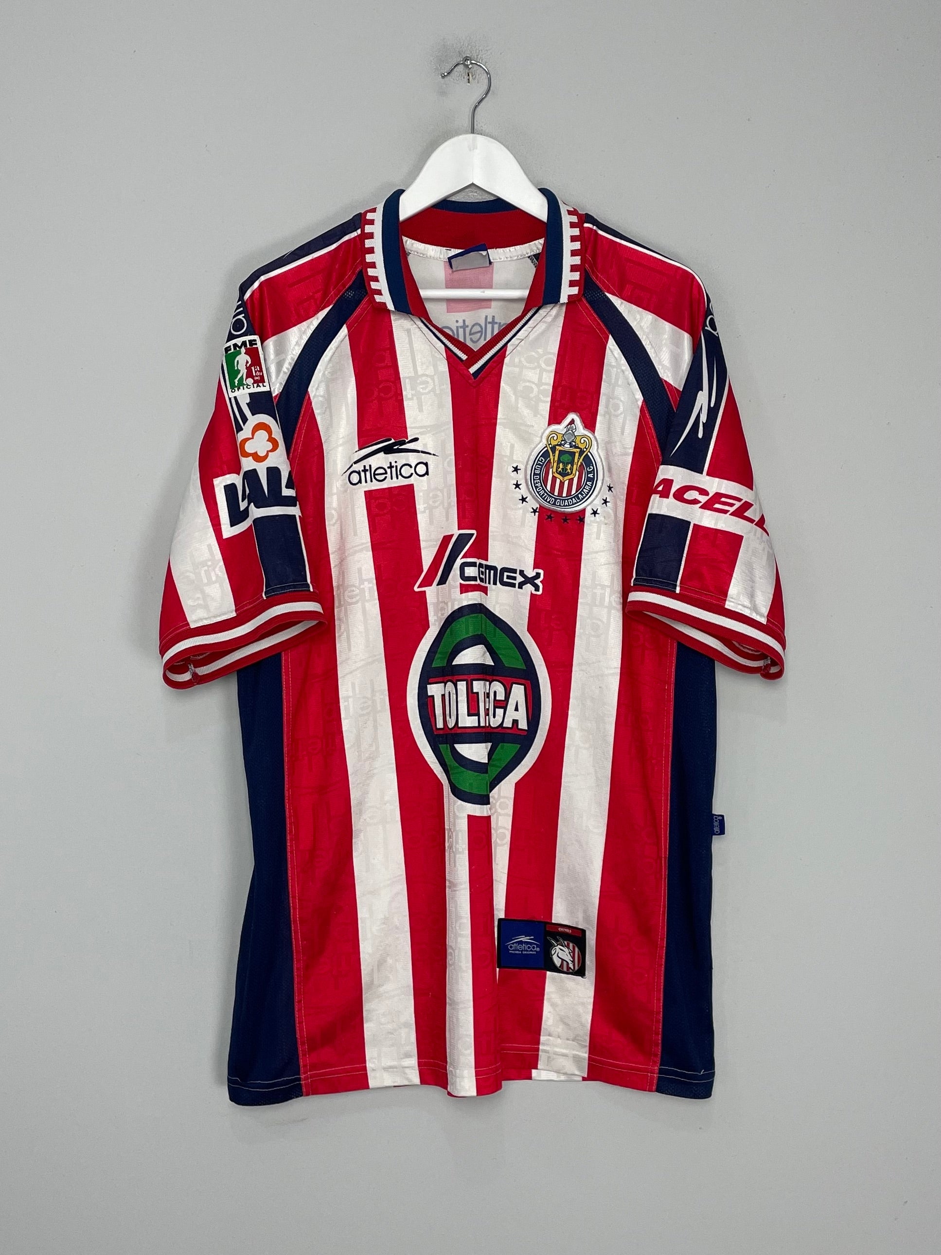 Shop 1999/00 CHIVAS GUADALAJARA HOME SHIRT (XL) ATLETICA, classic football shirts, vintage football shirts & retro soccer jerseys at Cult Kits