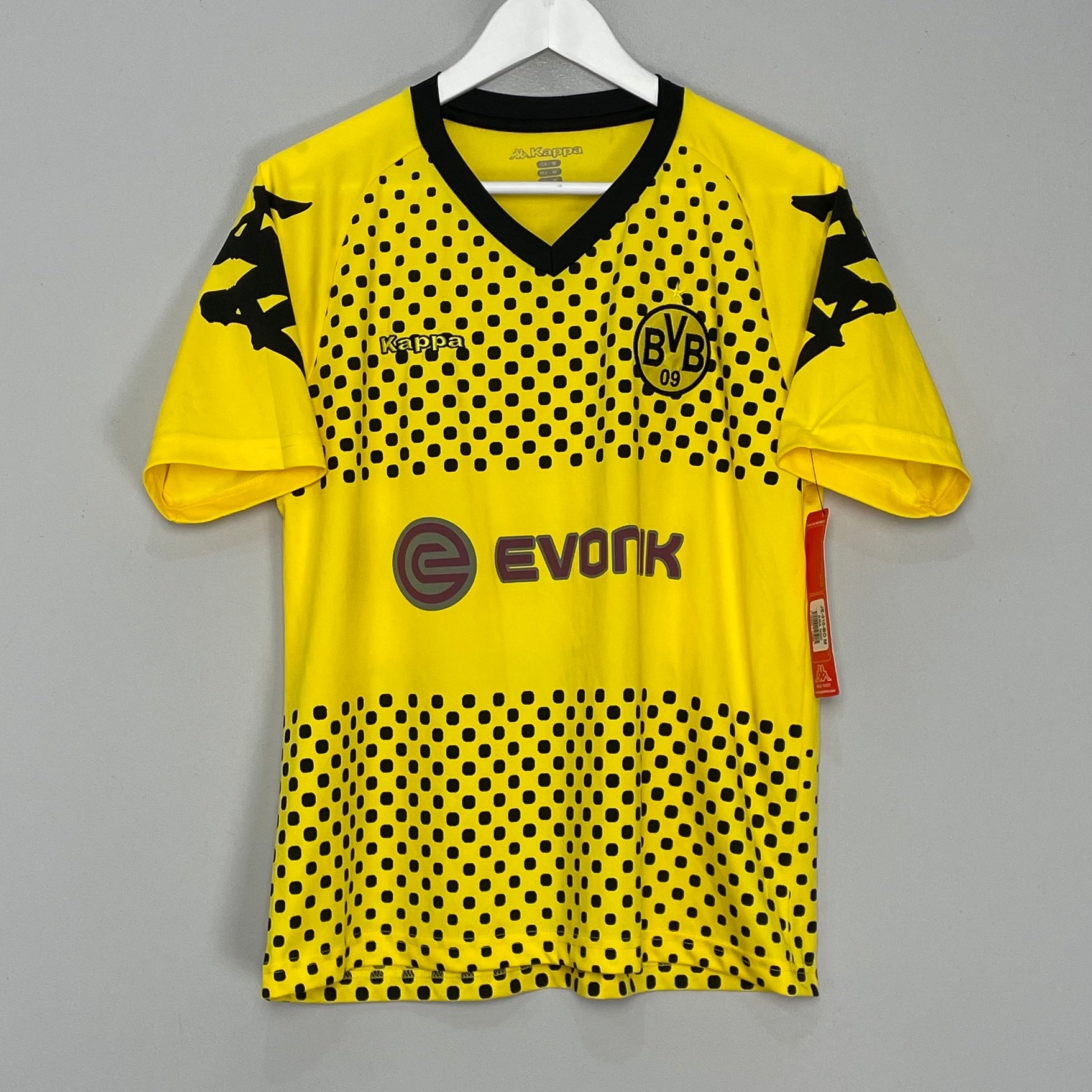 Shop 2011/12 DORTMUND *BNWT* HOME SHIRT (M) KAPPA, classic football shirts, vintage football shirts & retro soccer jerseys at Cult Kits