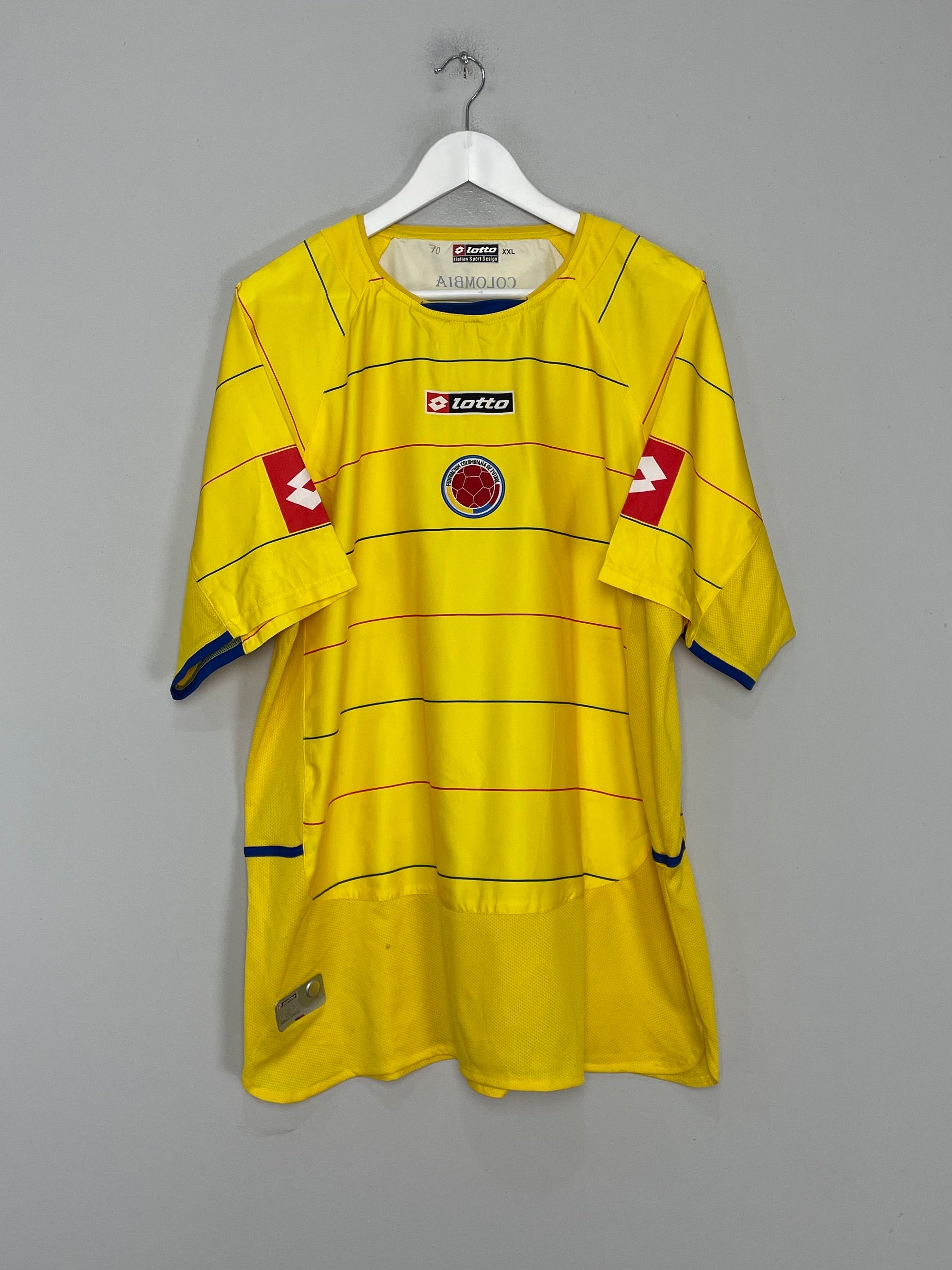 Shop 2004/06 COLOMBIA HOME SHIRT (XXL) LOTTO, classic football shirts, vintage football shirts & retro soccer jerseys at Cult Kits