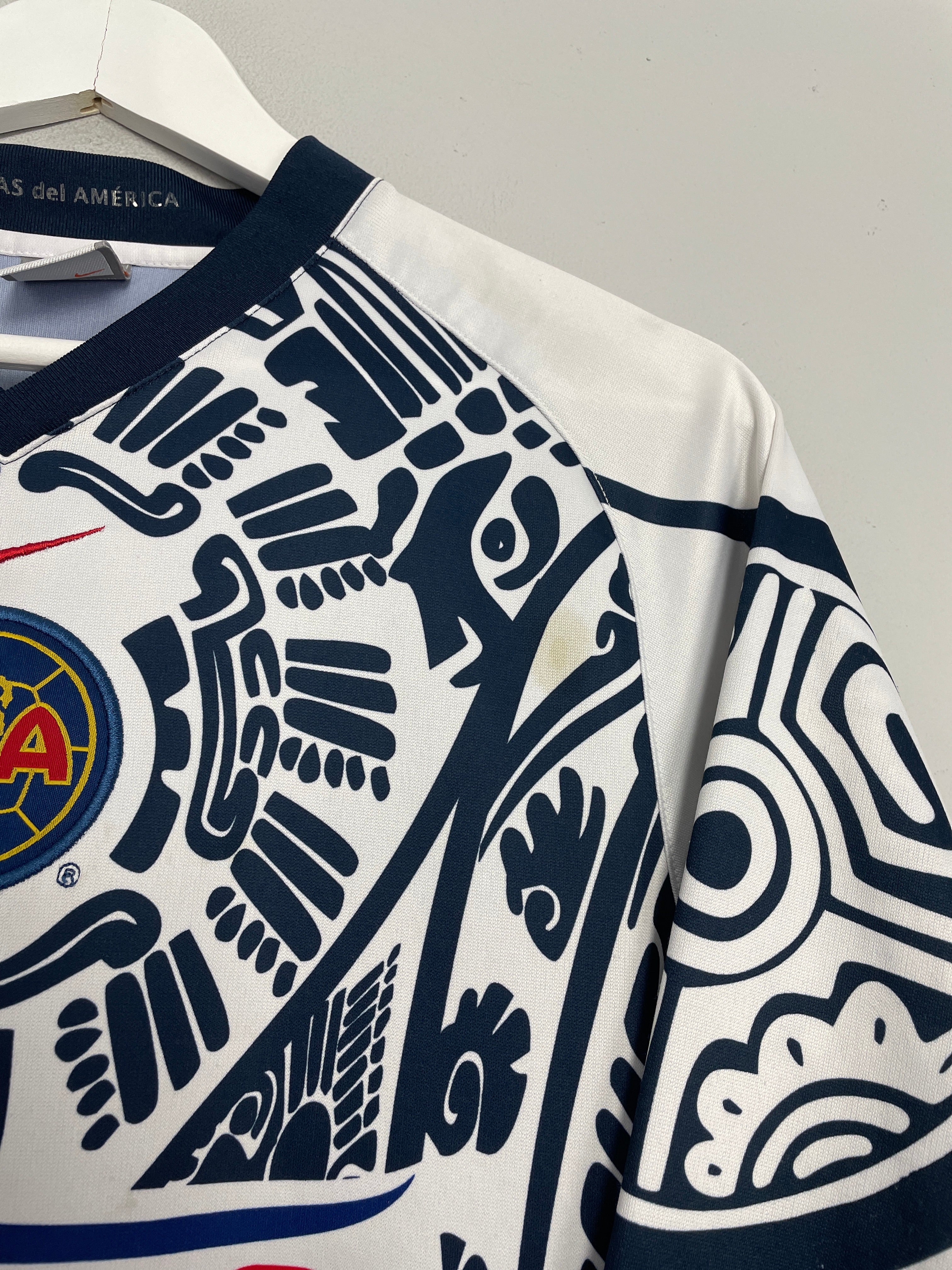 Shop 2008/09 CLUB AMERICA GK SHIRT (S) NIKE, classic football shirts, vintage football shirts & retro soccer jerseys at Cult Kits
