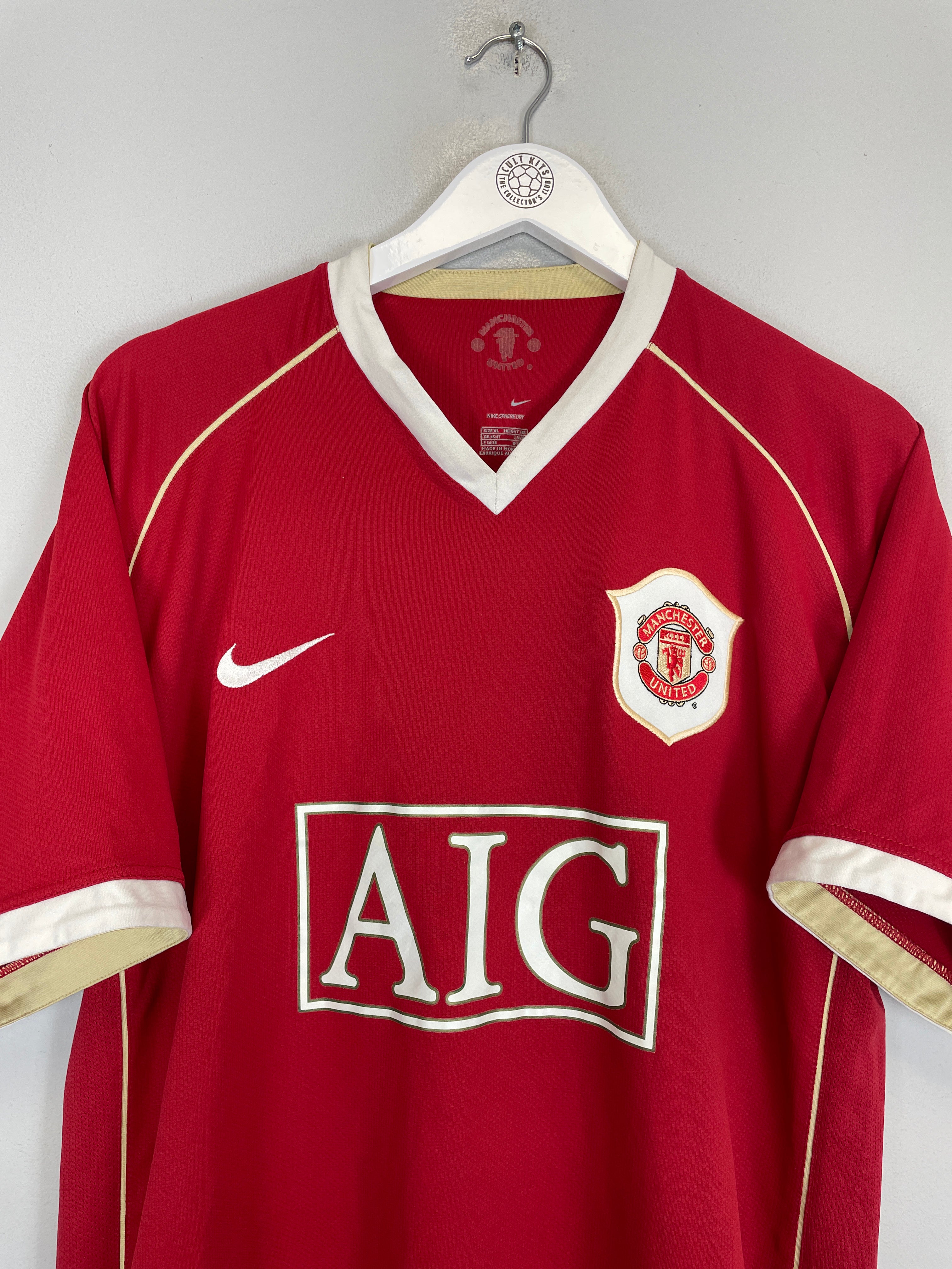Shop 2006/07 MANCHESTER UNITED CANTONA #7 HOME SHIRT (XL) NIKE, classic football shirts, vintage football shirts & retro soccer jerseys at Cult Kits