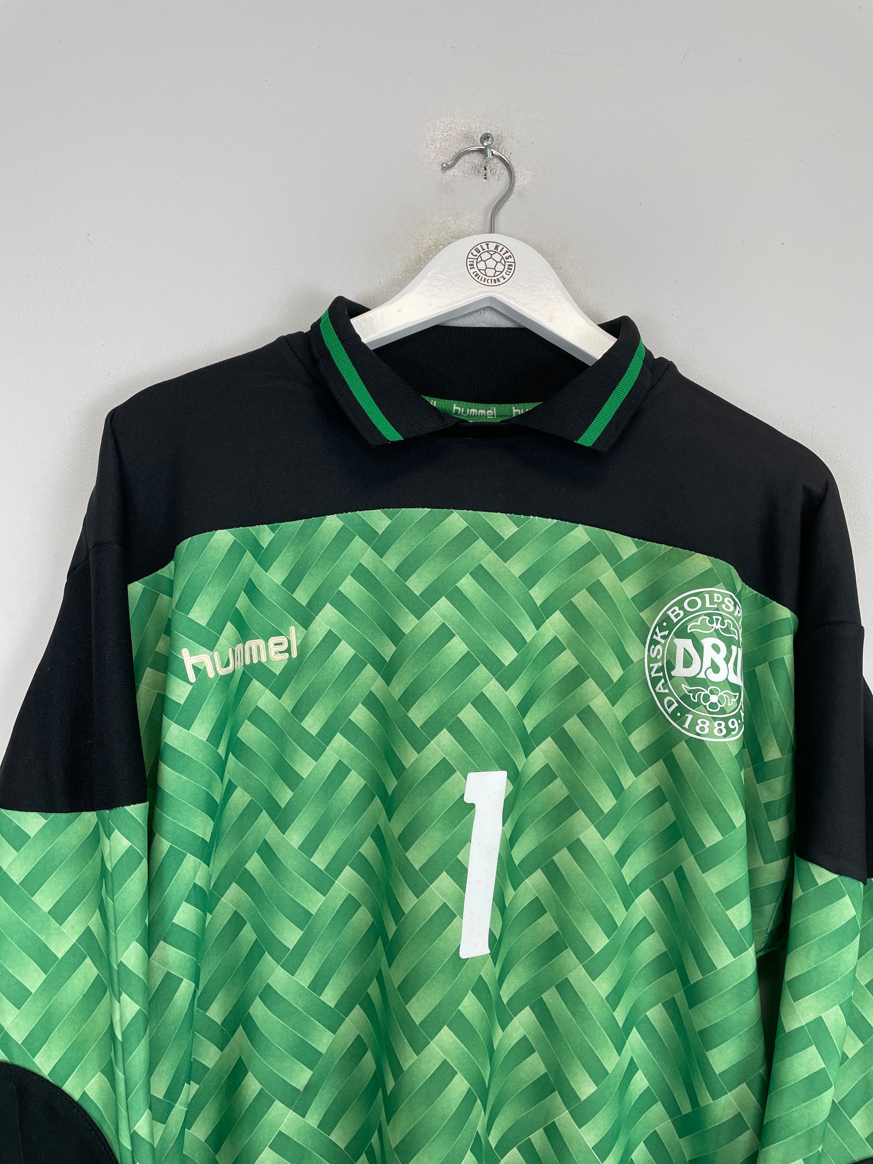 Shop 1989/92 DENMARK SCHMEICHEL #1 GK SHIRT (L) HUMMEL, classic football shirts, vintage football shirts & retro soccer jerseys at Cult Kits