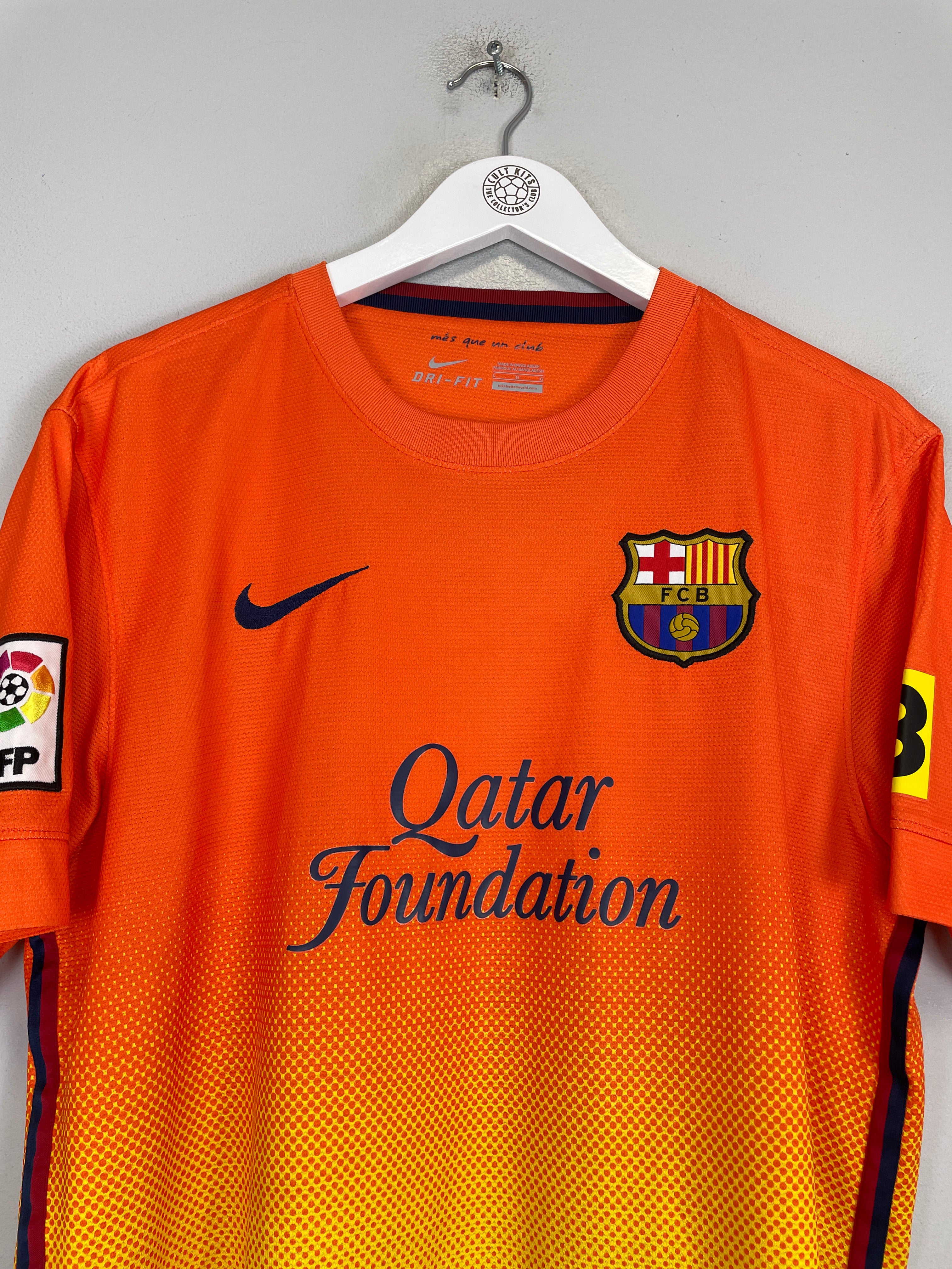 Shop 2012/13 BARCELONA MESSI #10 AWAY SHIRT (L) NIKE, classic football shirts, vintage football shirts & retro soccer jerseys at Cult Kits