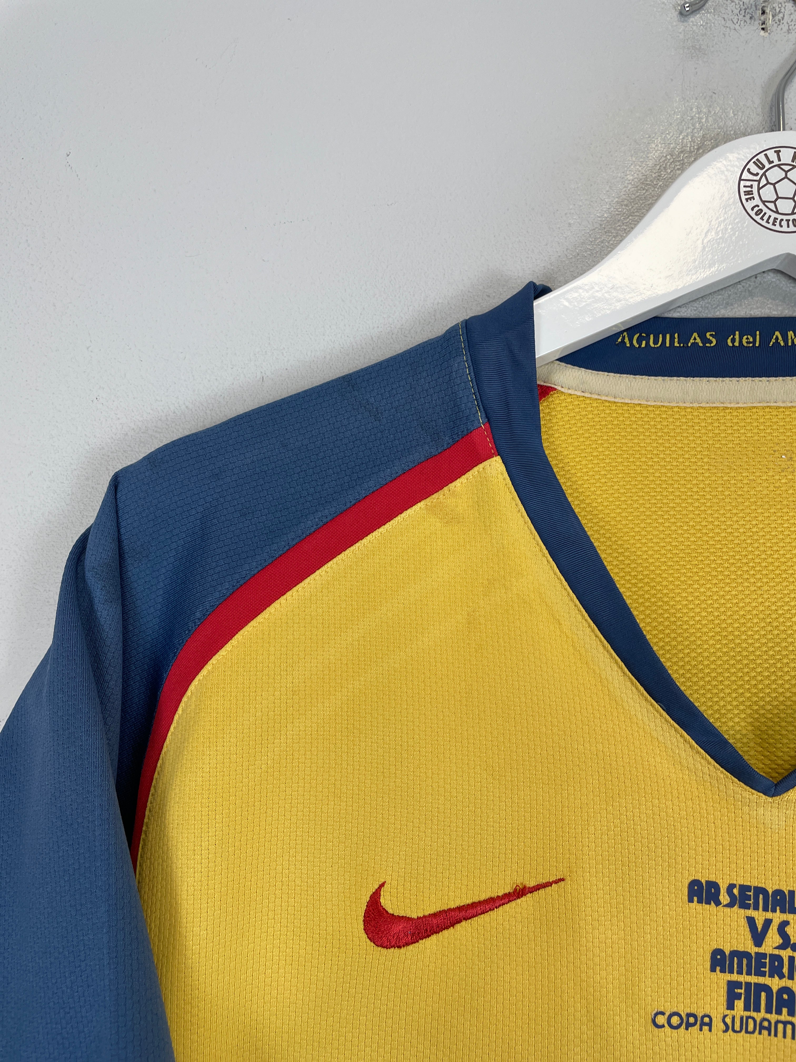 Shop 2007/08 CLUB AMERICA CABANAS #9 *SUDAMERICANA FINAL* HOME SHIRT (M) NIKE, classic football shirts, vintage football shirts & retro soccer jerseys at Cult Kits