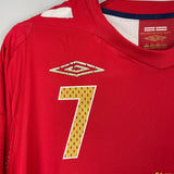 Shop 2006/08 ENGLAND BECKHAM #7 L/S AWAY SHIRT (M) UMBRO, classic football shirts, vintage football shirts & retro soccer jerseys at Cult Kits