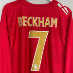Shop 2006/08 ENGLAND BECKHAM #7 L/S AWAY SHIRT (M) UMBRO, classic football shirts, vintage football shirts & retro soccer jerseys at Cult Kits