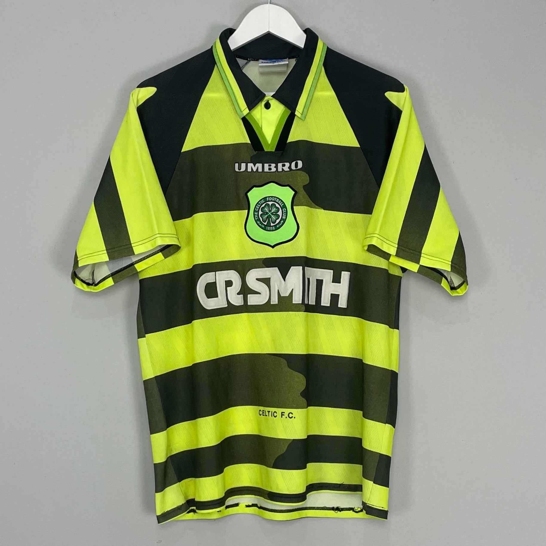 Shop 1996/97 CELTIC AWAY SHIRT (L) UMBRO, classic football shirts, vintage football shirts & retro soccer jerseys at Cult Kits