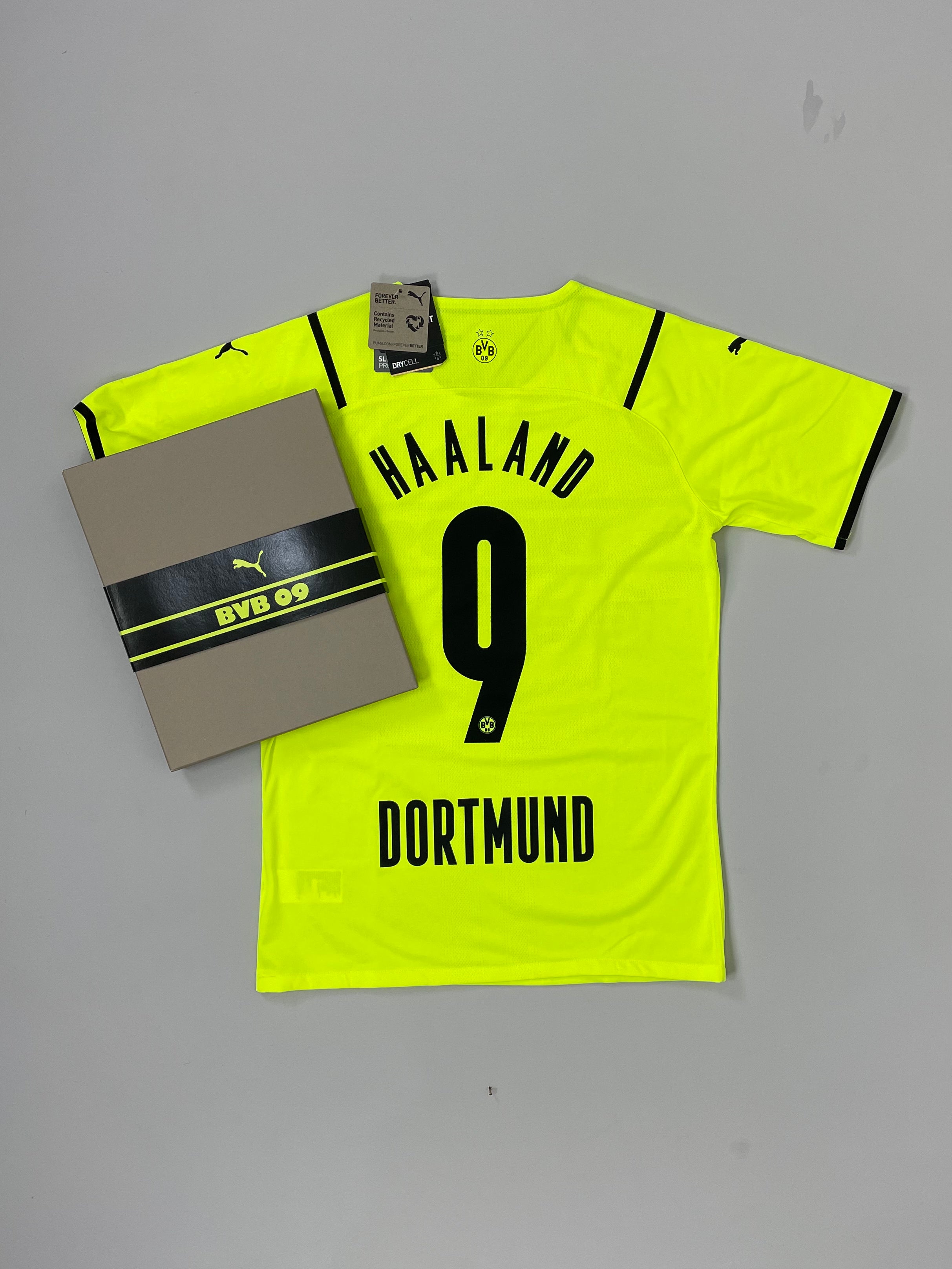 Shop 2021/22 DORTMUND HAALAND #9 *BNIB* PLAYER ISSUE CUP SHIRT PUMA, classic football shirts, vintage football shirts & retro soccer jerseys at Cult Kits