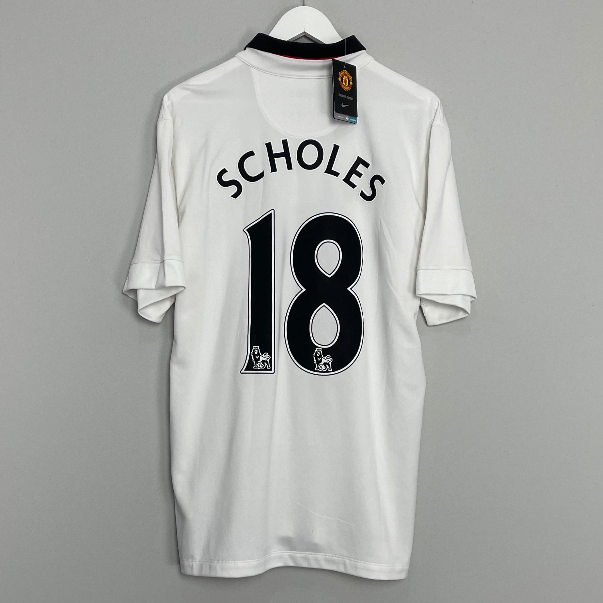 Shop 2014/15 MANCHESTER UNITED SCHOLES #18 *BNWT* LEGENDS AWAY SHIRT (XL) NIKE, classic football shirts, vintage football shirts & retro soccer jerseys at Cult Kits