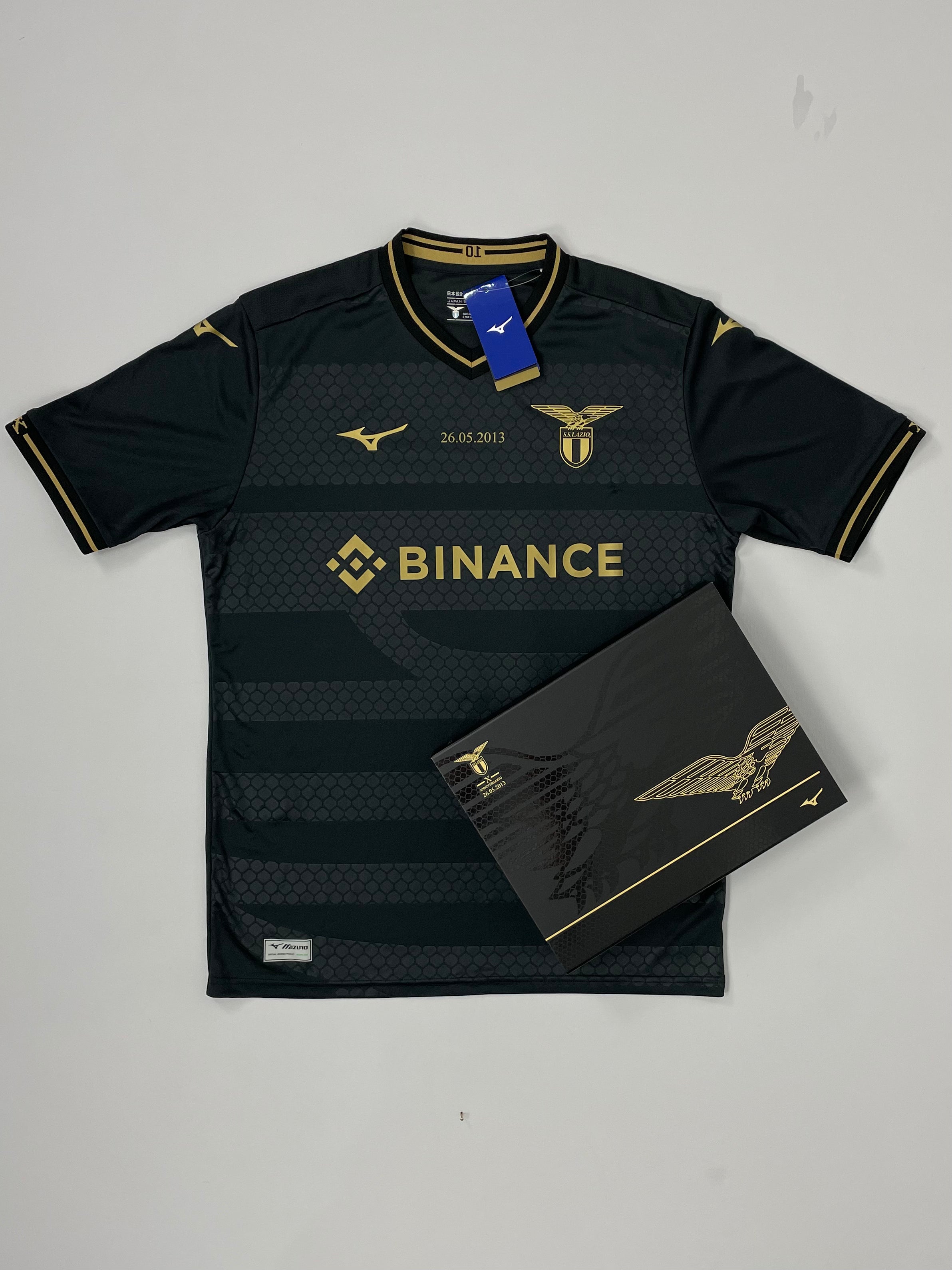 Shop 2023/24 LAZIO IMMOBILE #17 *BNIB* COPPA ITALIA ANNIVERSARY SHIRT (L) MIZUNO, classic football shirts, vintage football shirts & retro soccer jerseys at Cult Kits