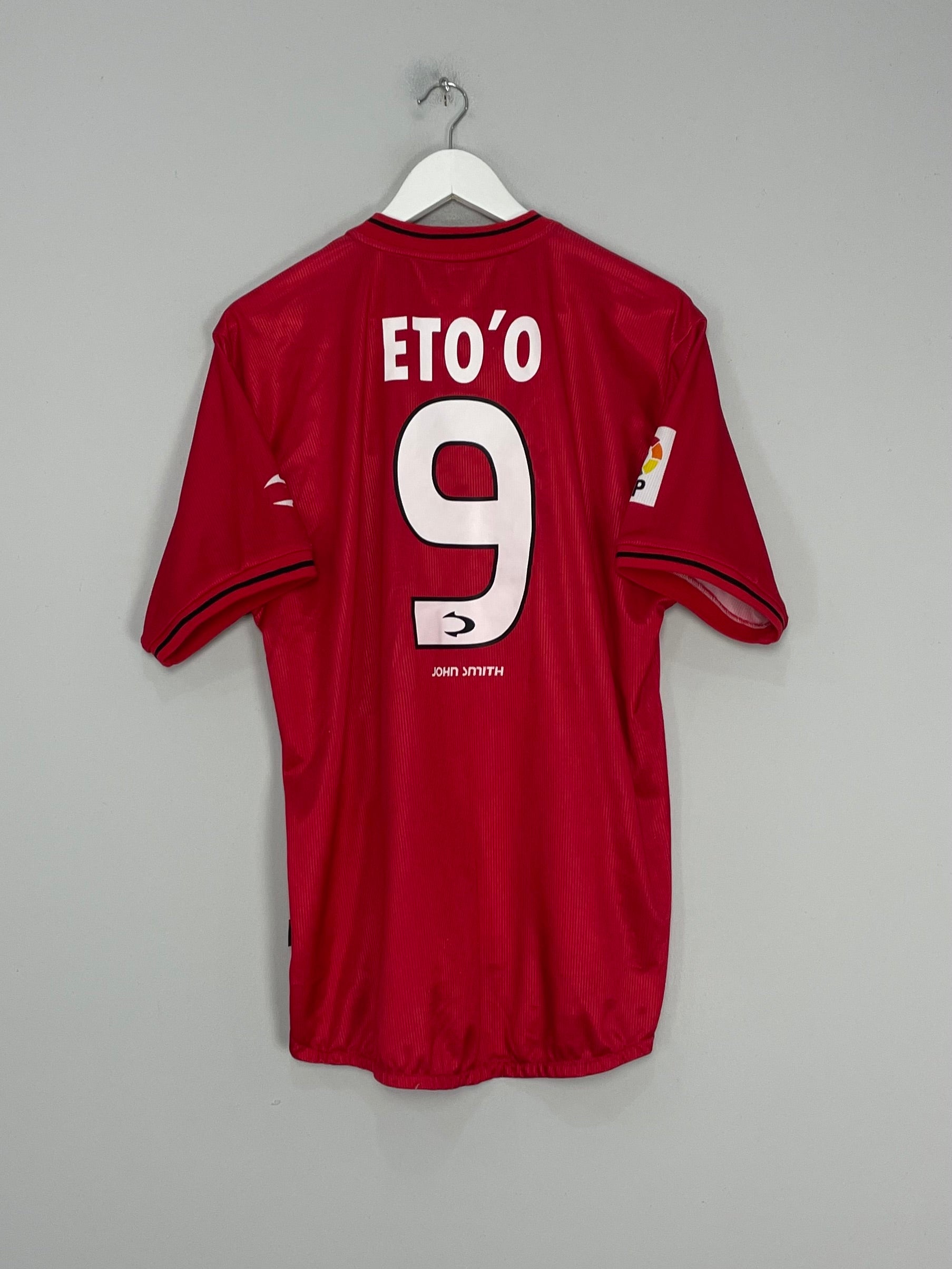 Shop 2000/01 REAL MALLORCA ETO'O #9 HOME SHIRT (L) JOHN SMITH, classic football shirts, vintage football shirts & retro soccer jerseys at Cult Kits
