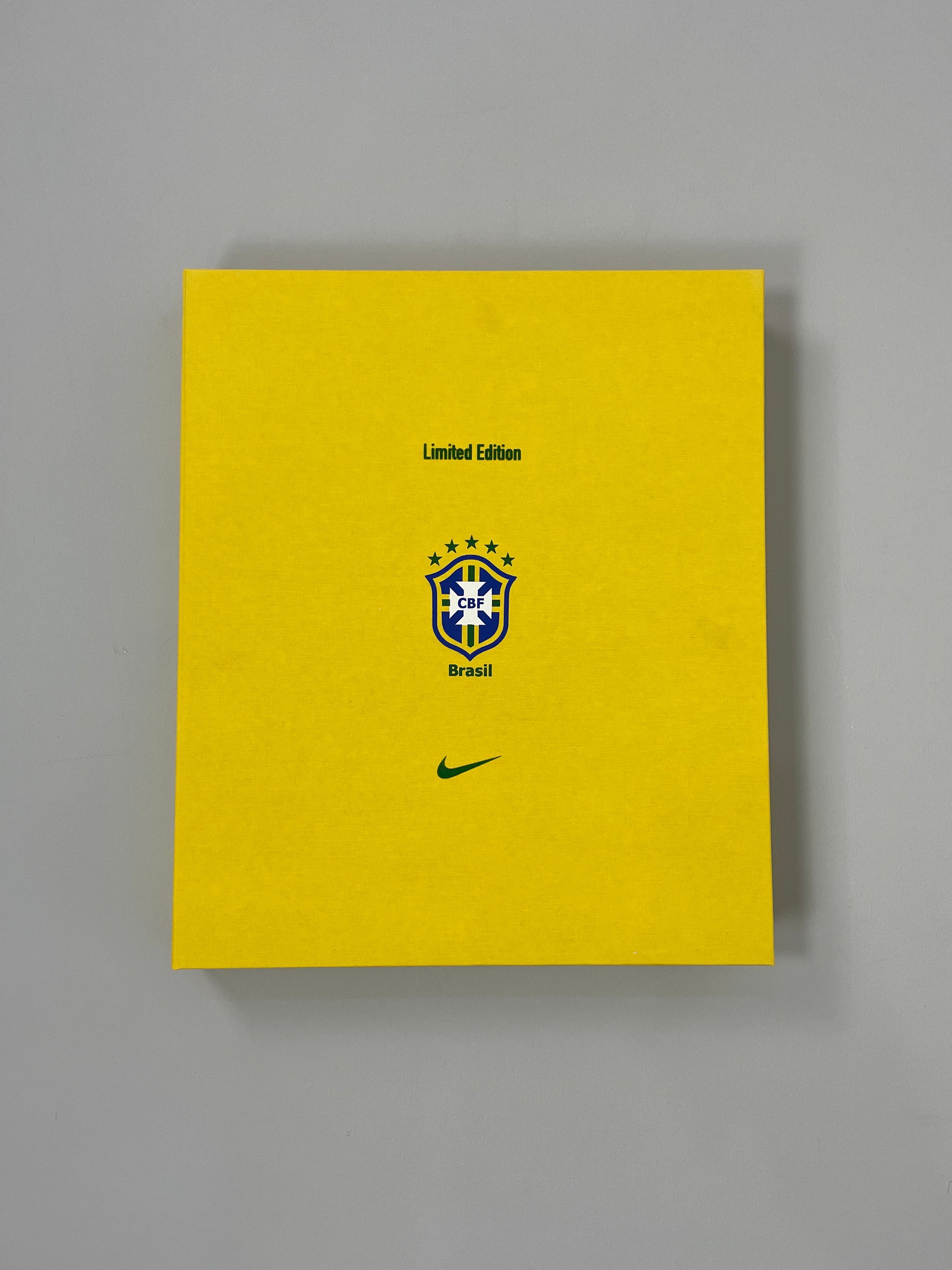 Shop 2008/10 BRAZIL KAKA #8 LIMITED EDITION PLAYER ISSUE HOME SHIRT (L) NIKE, classic football shirts, vintage football shirts & retro soccer jerseys at Cult Kits