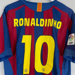 Shop 2005/06 BARCELONA RONALDINHO #10 HOME SHIRT (L) NIKE, classic football shirts, vintage football shirts & retro soccer jerseys at Cult Kits