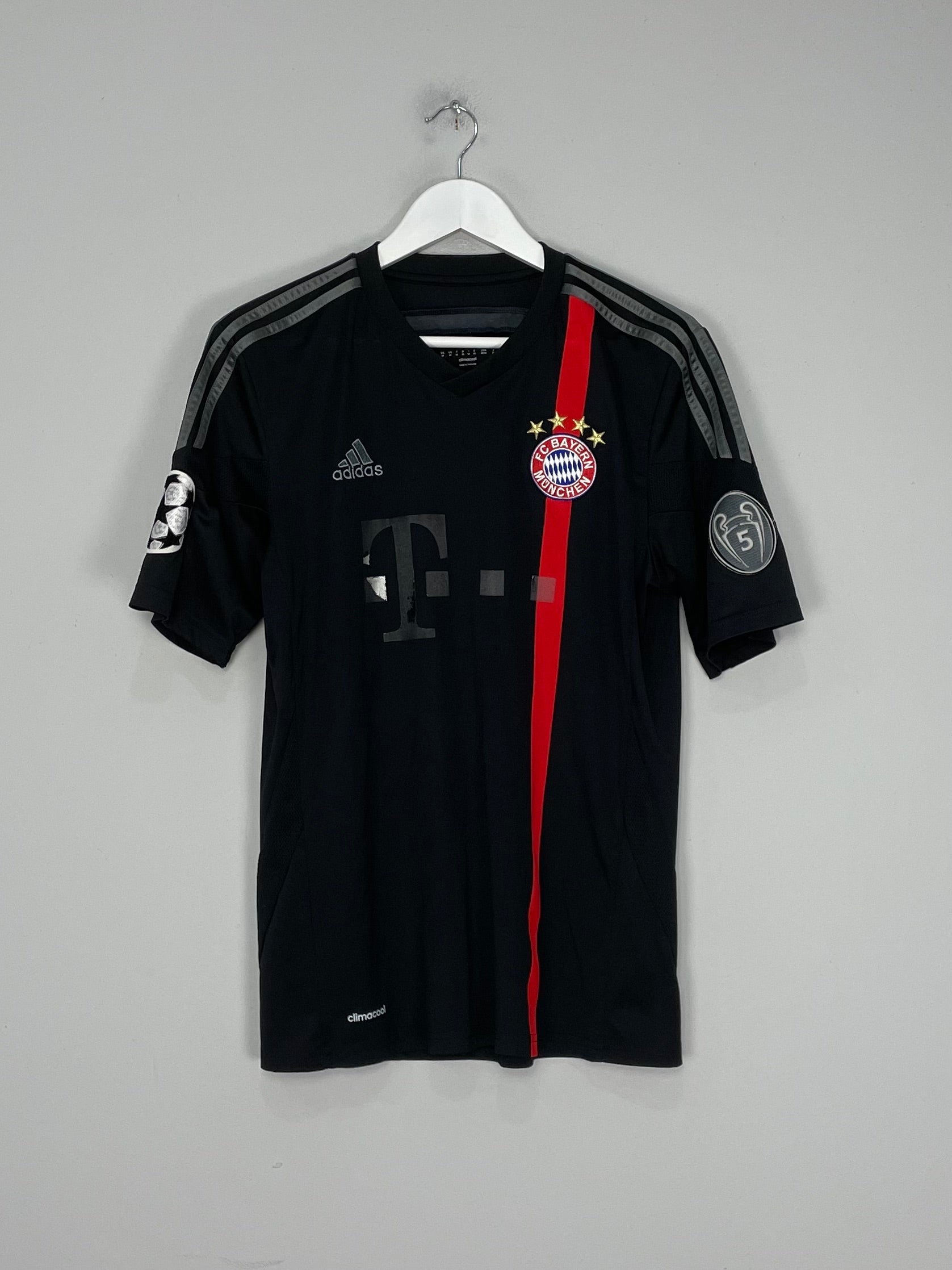 Shop 2014/15 BAYERN MUNICH ROBBEN #10 C/L THIRD SHIRT (M) ADIDAS, classic football shirts, vintage football shirts & retro soccer jerseys at Cult Kits