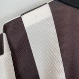 Shop 1995/97 JUVENTUS HOME SHIRT (L) KAPPA, classic football shirts, vintage football shirts & retro soccer jerseys at Cult Kits