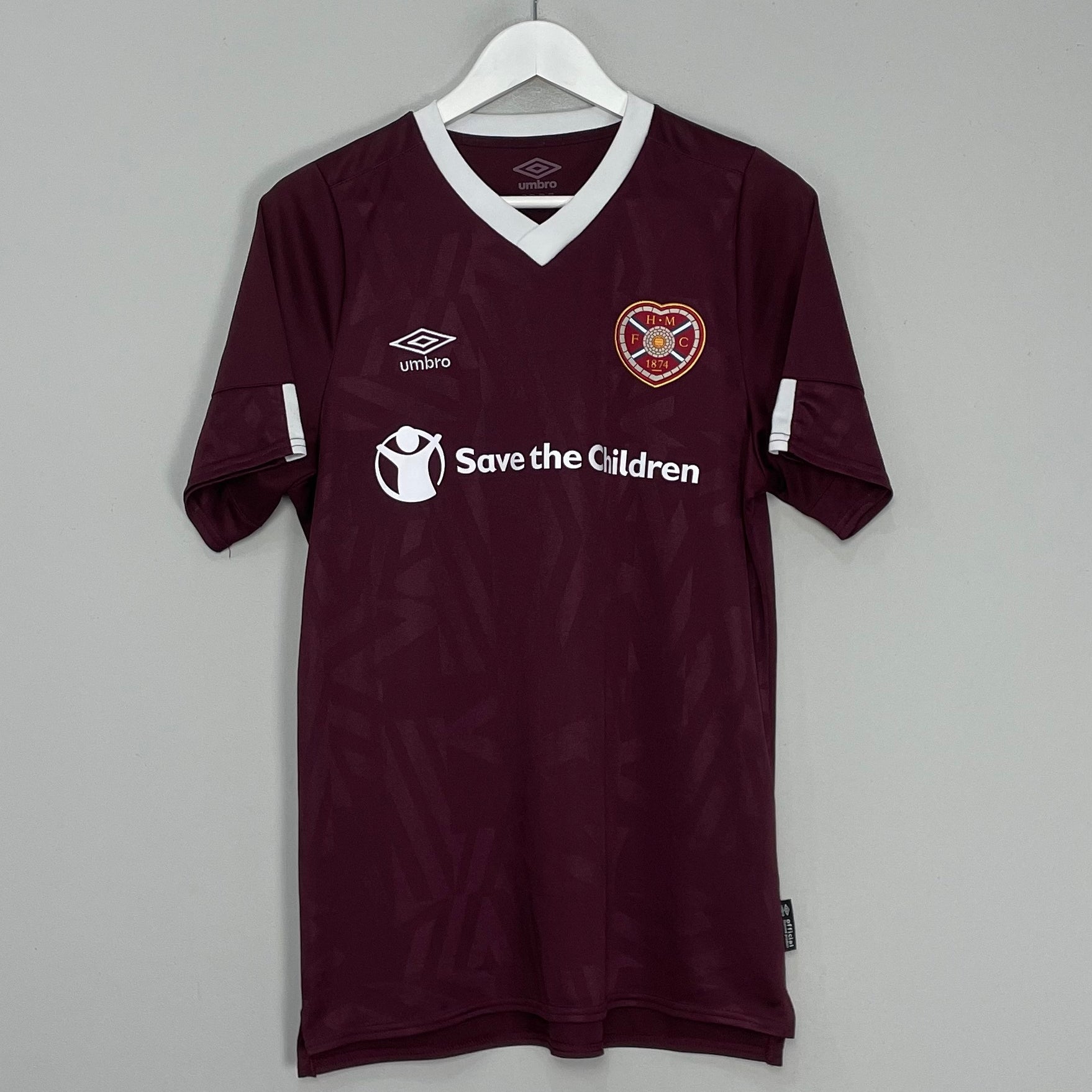 Shop 2019/20 HEARTS HOME SHIRT (M) UMBRO, classic football shirts, vintage football shirts & retro soccer jerseys at Cult Kits