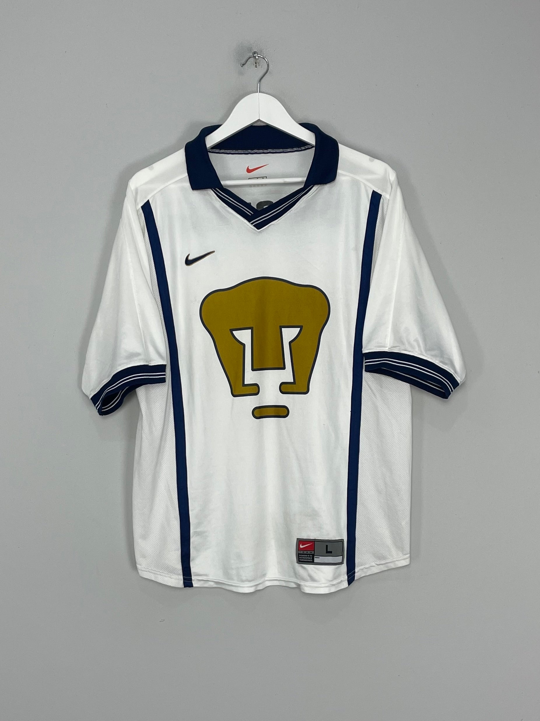 Shop 1999/00 UNAM PUMAS AWAY SHIRT (L) NIKE, classic football shirts, vintage football shirts & retro soccer jerseys at Cult Kits