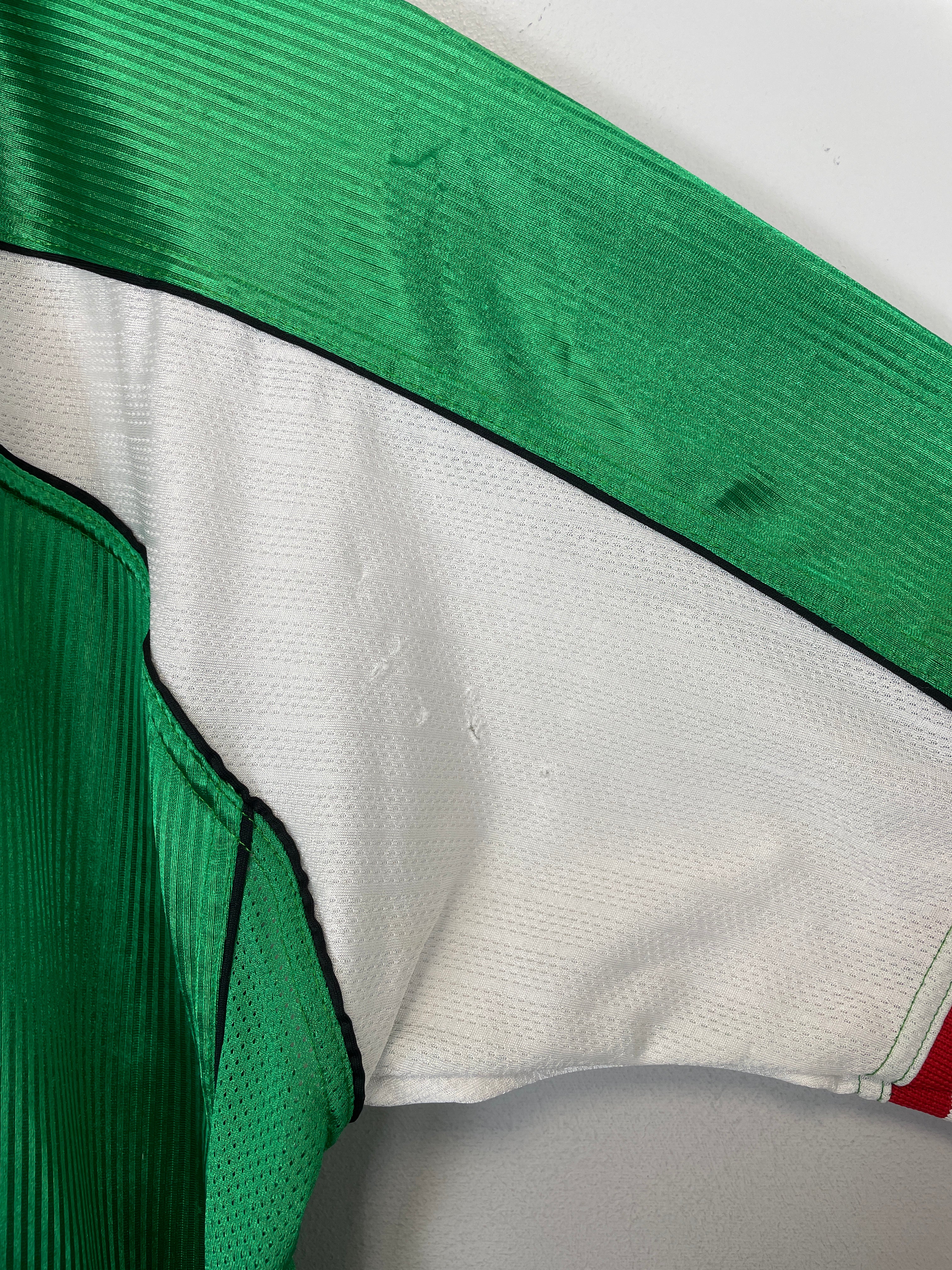 Shop 2000/01 MEXICO ARELLANO #21 HOME SHIRT (S) ATLETICA, classic football shirts, vintage football shirts & retro soccer jerseys at Cult Kits