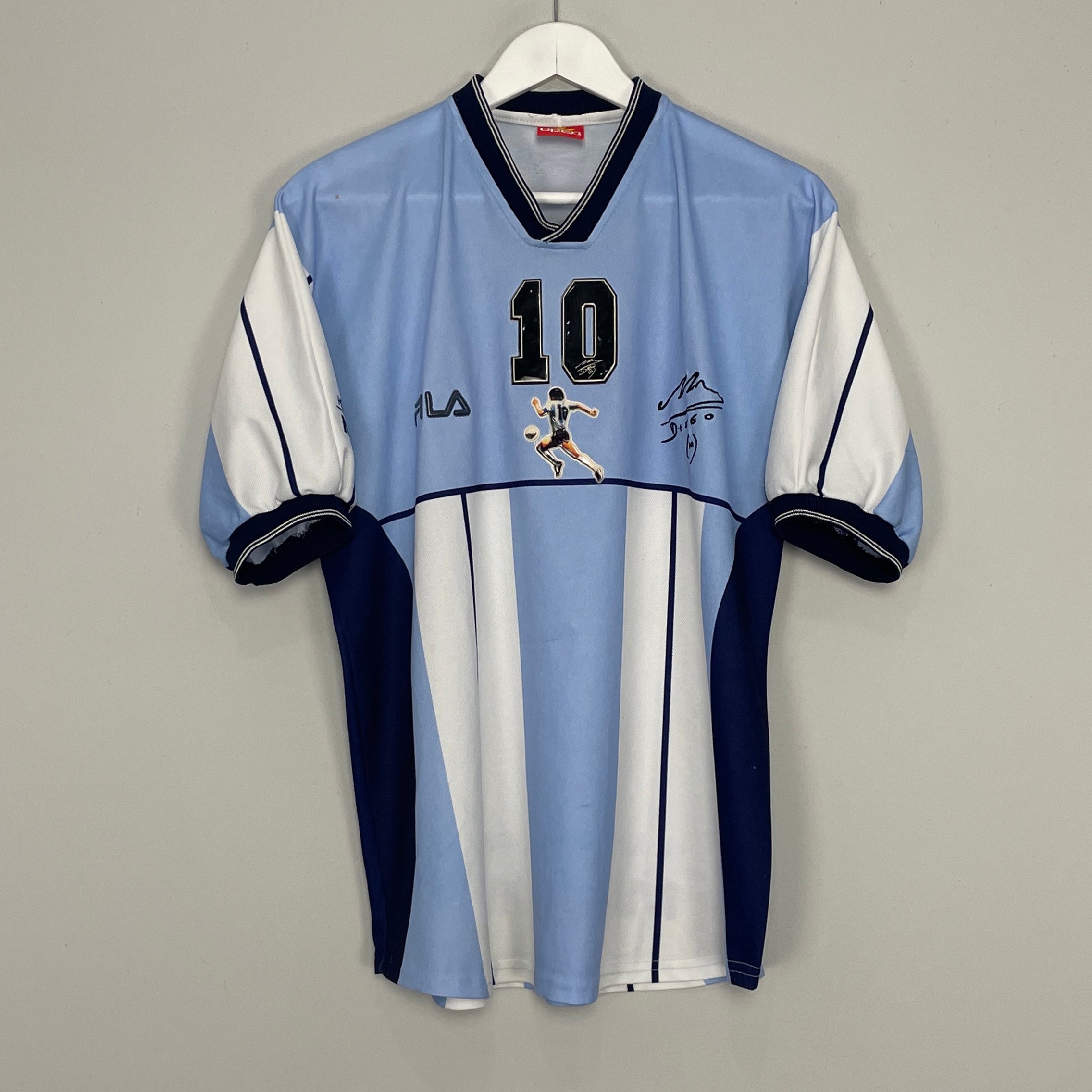 Shop 2001 ARGENTINA MARADONA #10 TESTIMONIAL SHIRT (M) FILA, classic football shirts, vintage football shirts & retro soccer jerseys at Cult Kits