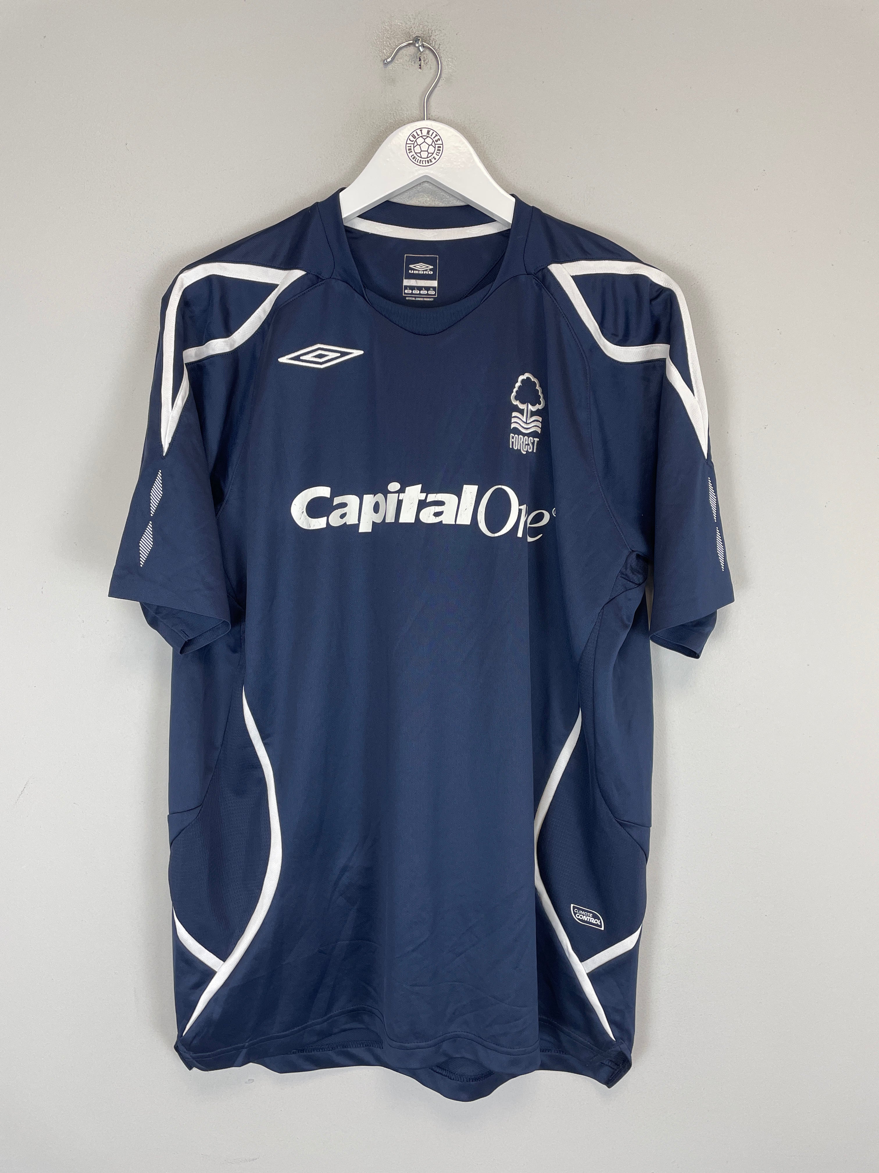 Shop 2006/07 NOTTINGHAM FOREST AWAY SHIRT (L) UMBRO, classic football shirts, vintage football shirts & retro soccer jerseys at Cult Kits