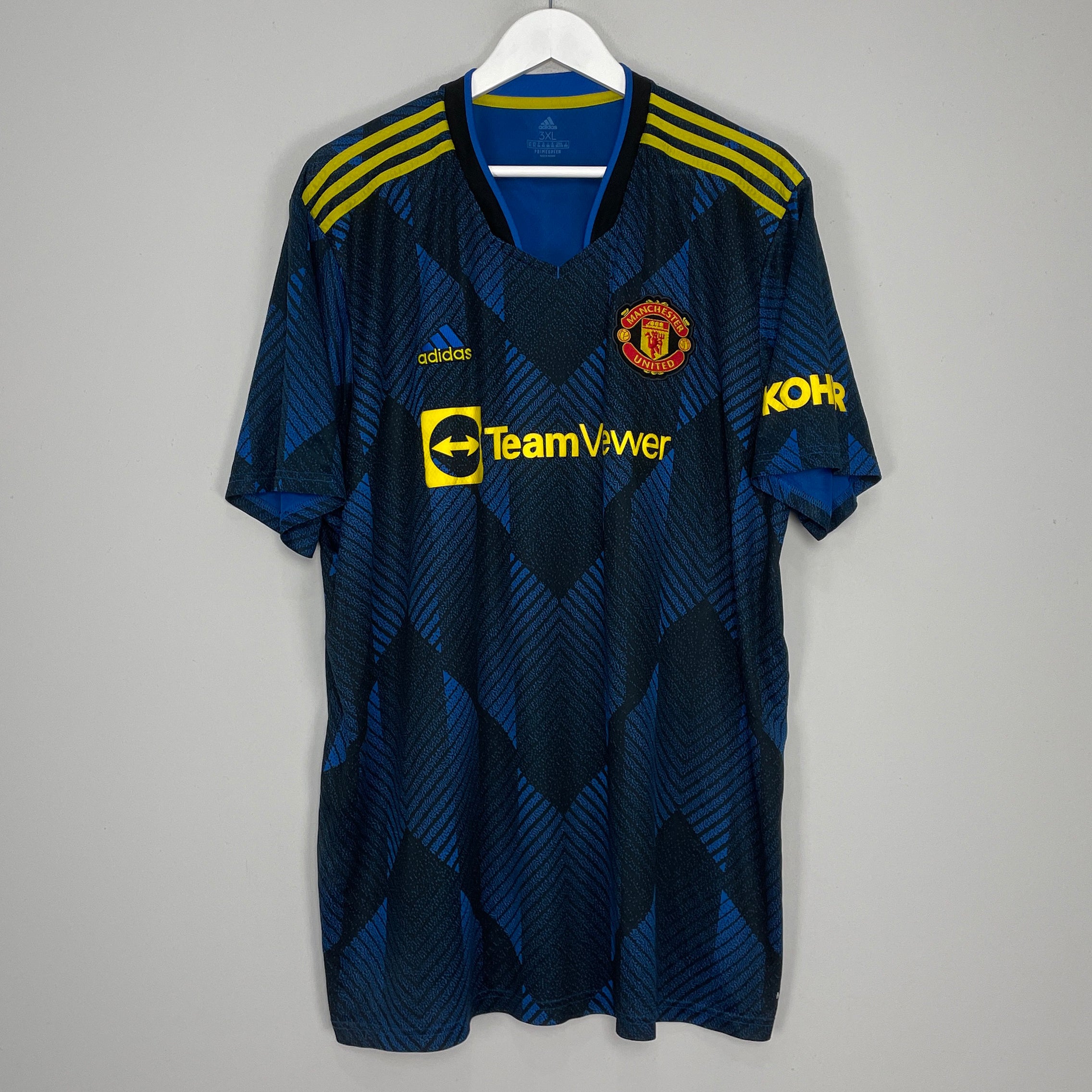 Shop 2021/22 MANCHESTER UNITED THIRD SHIRT (XXXL) ADIDAS, classic football shirts, vintage football shirts & retro soccer jerseys at Cult Kits