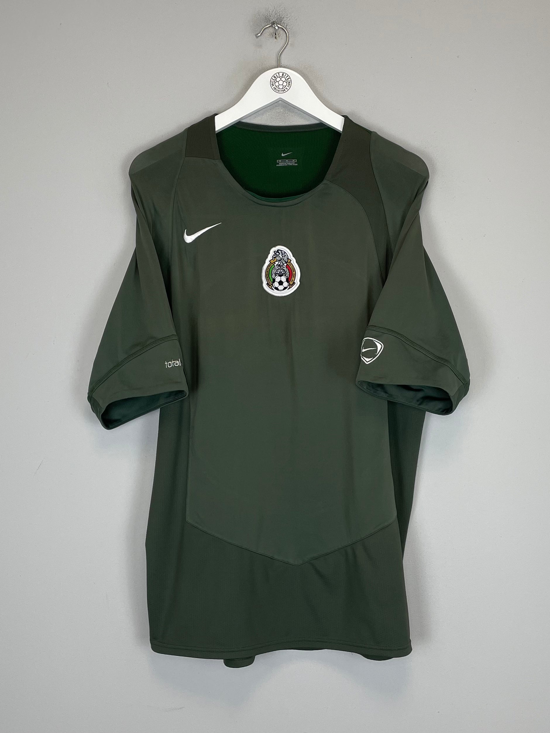 Shop 2003/04 MEXICO TRAINING SHIRT (M) NIKE, classic football shirts, vintage football shirts & retro soccer jerseys at Cult Kits